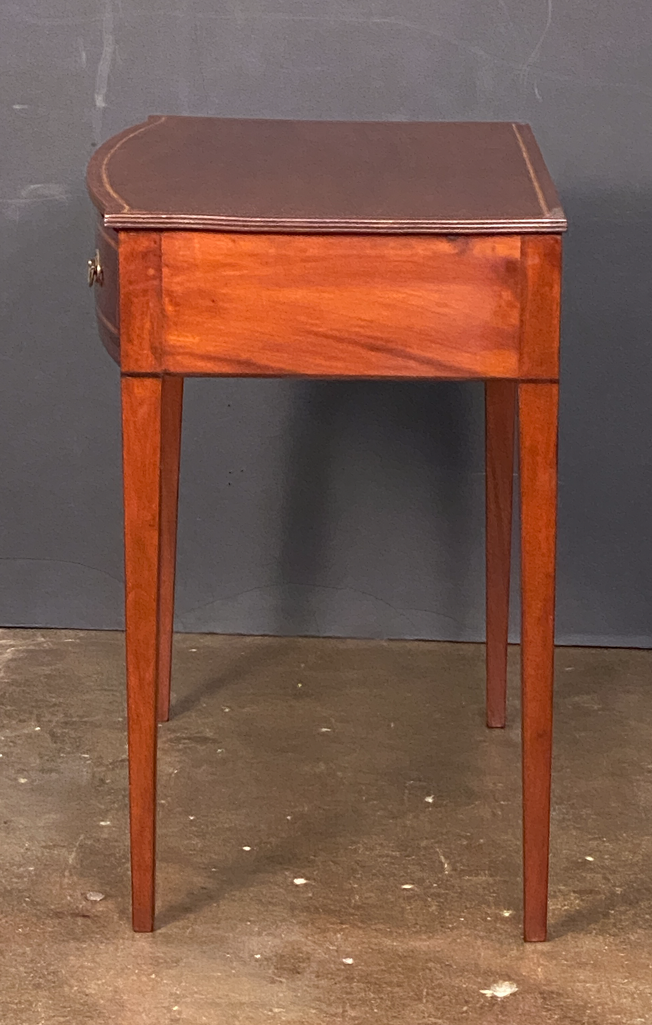 bb140_english_mahogany_writing_table_46