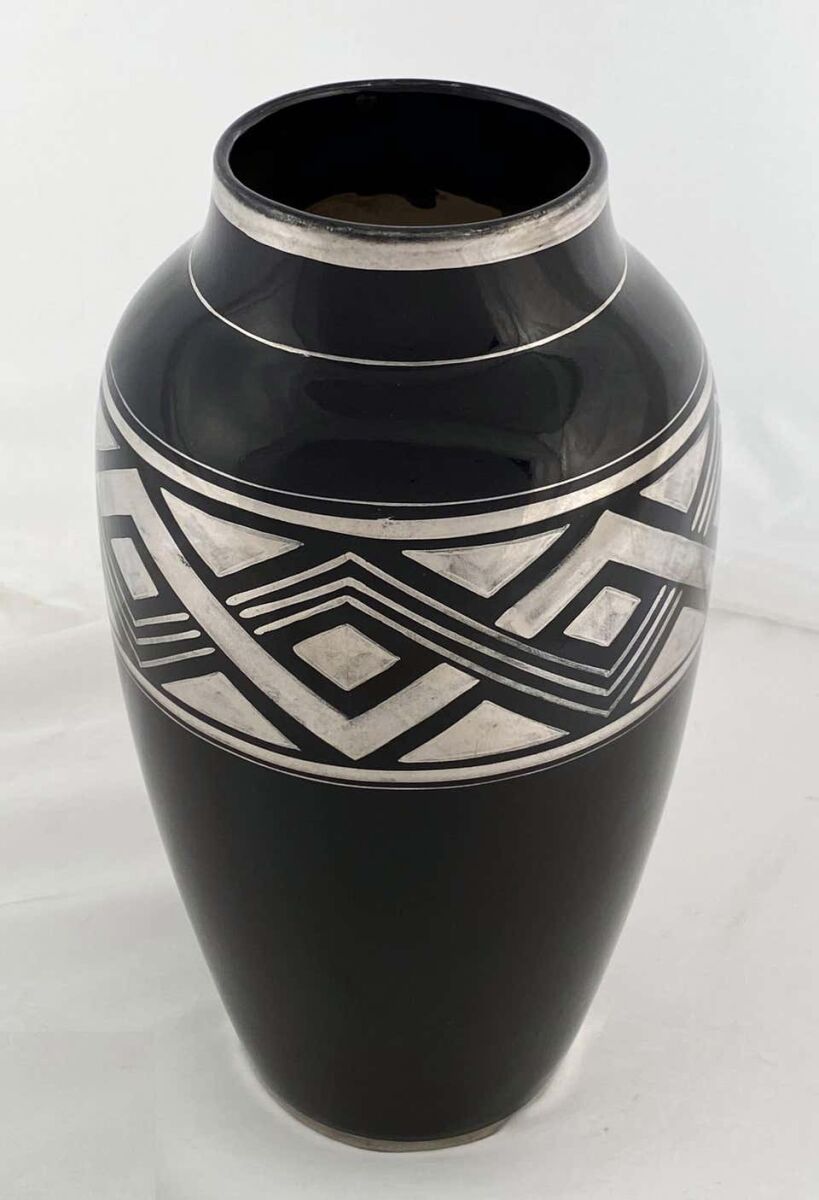 bb252_black_deco_vase_2__master