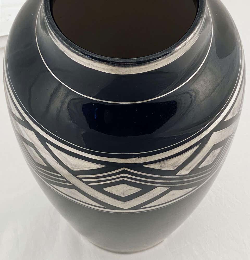 bb252_black_deco_vase_87__master