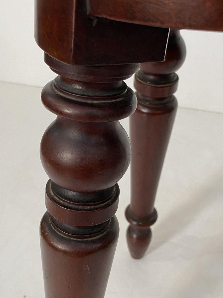 bb572_mahogany_stool_23__master