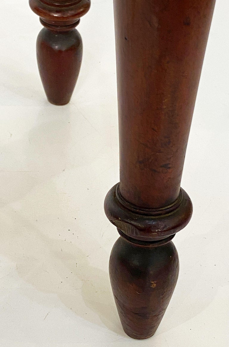 bb572_mahogany_stool_25__master