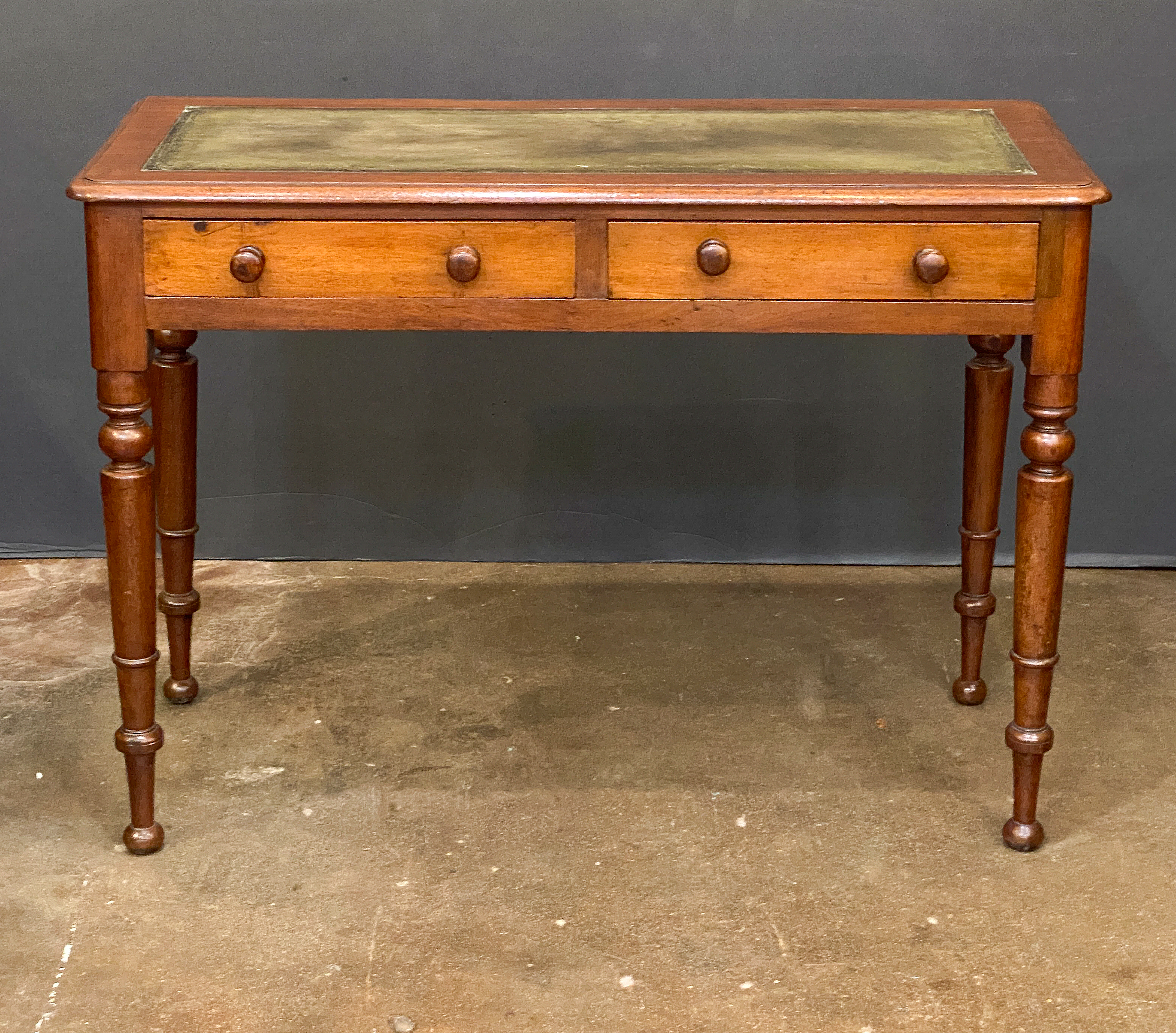 cc191_english_writing_desk_61_827308382