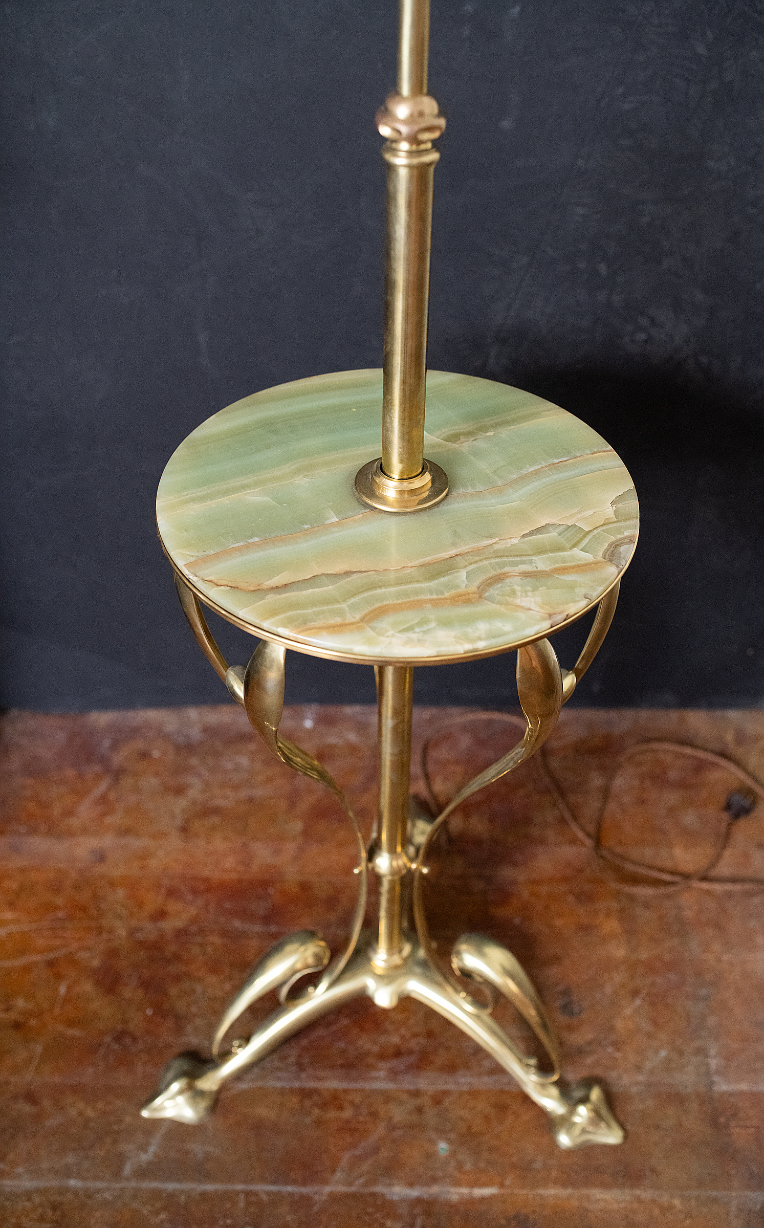 cc206_english_art_nouveau_floor_lamp_of_brass_and_marble_04