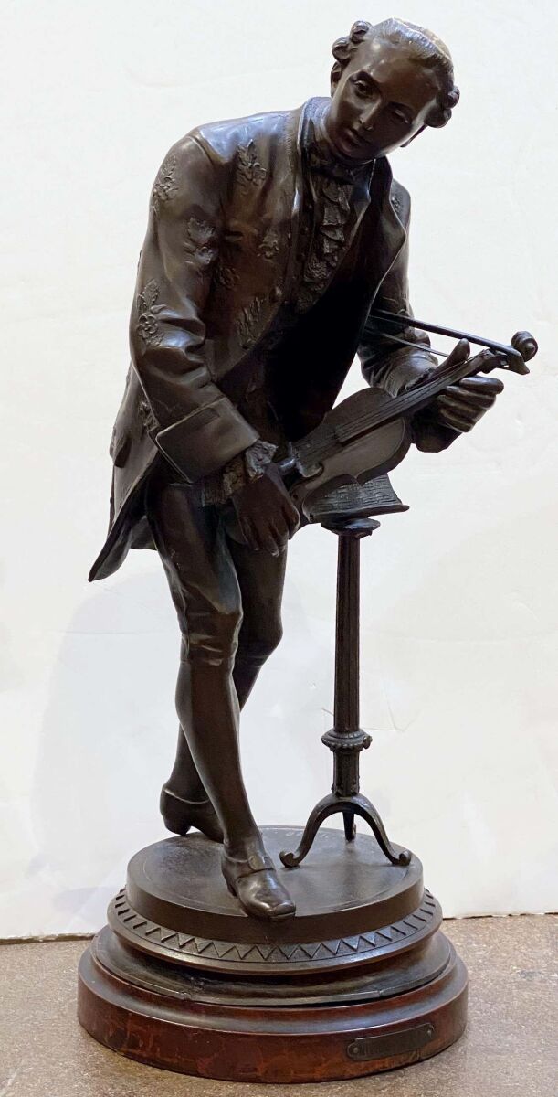 cc212_bronze_musician_figure_15__master_1524779417