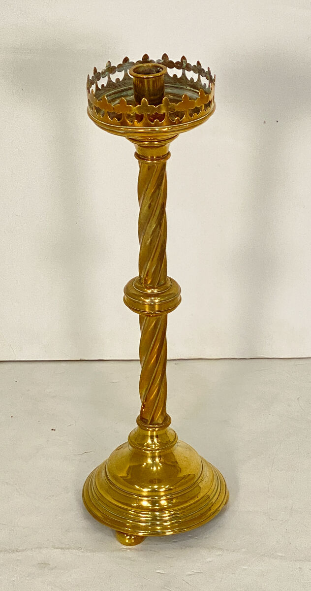 cc236_large_brass_candlesticks_16