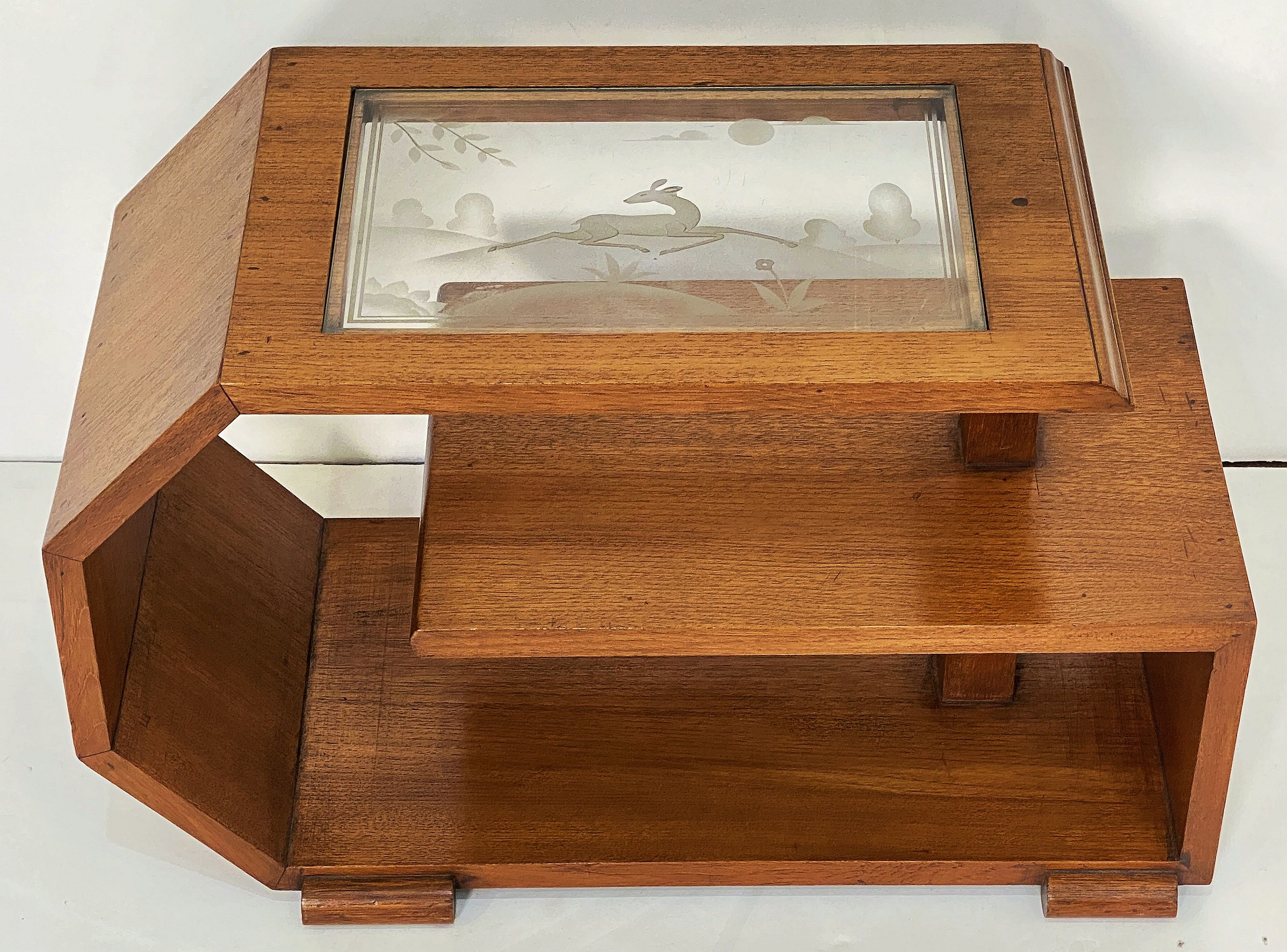 cc537_art_deco_pair_of_small_tables_38_copy