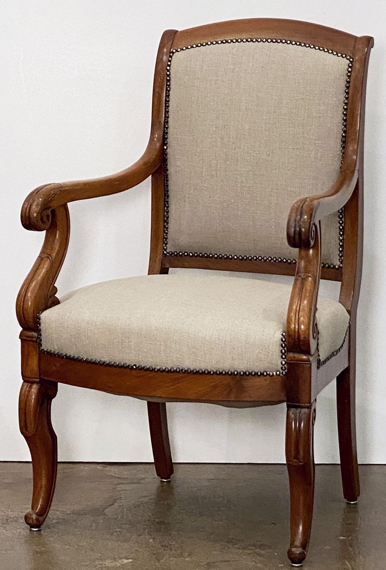 cc668_french_walnut_armchair_106__master