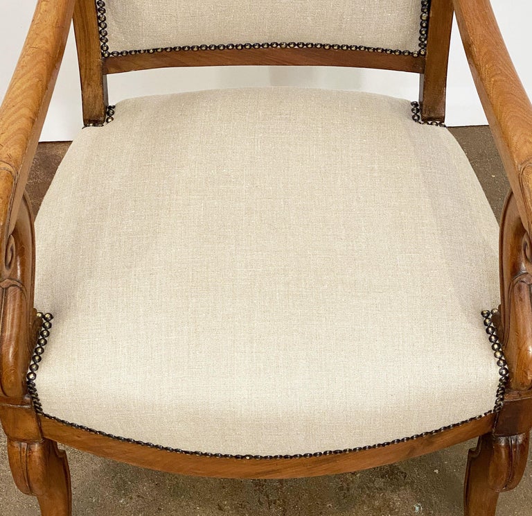 cc668_french_walnut_armchair_38__master