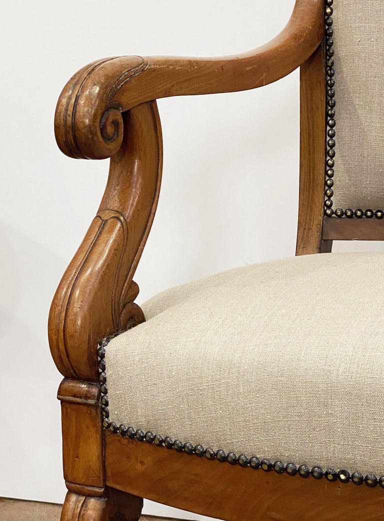 cc668_french_walnut_armchair_66__master