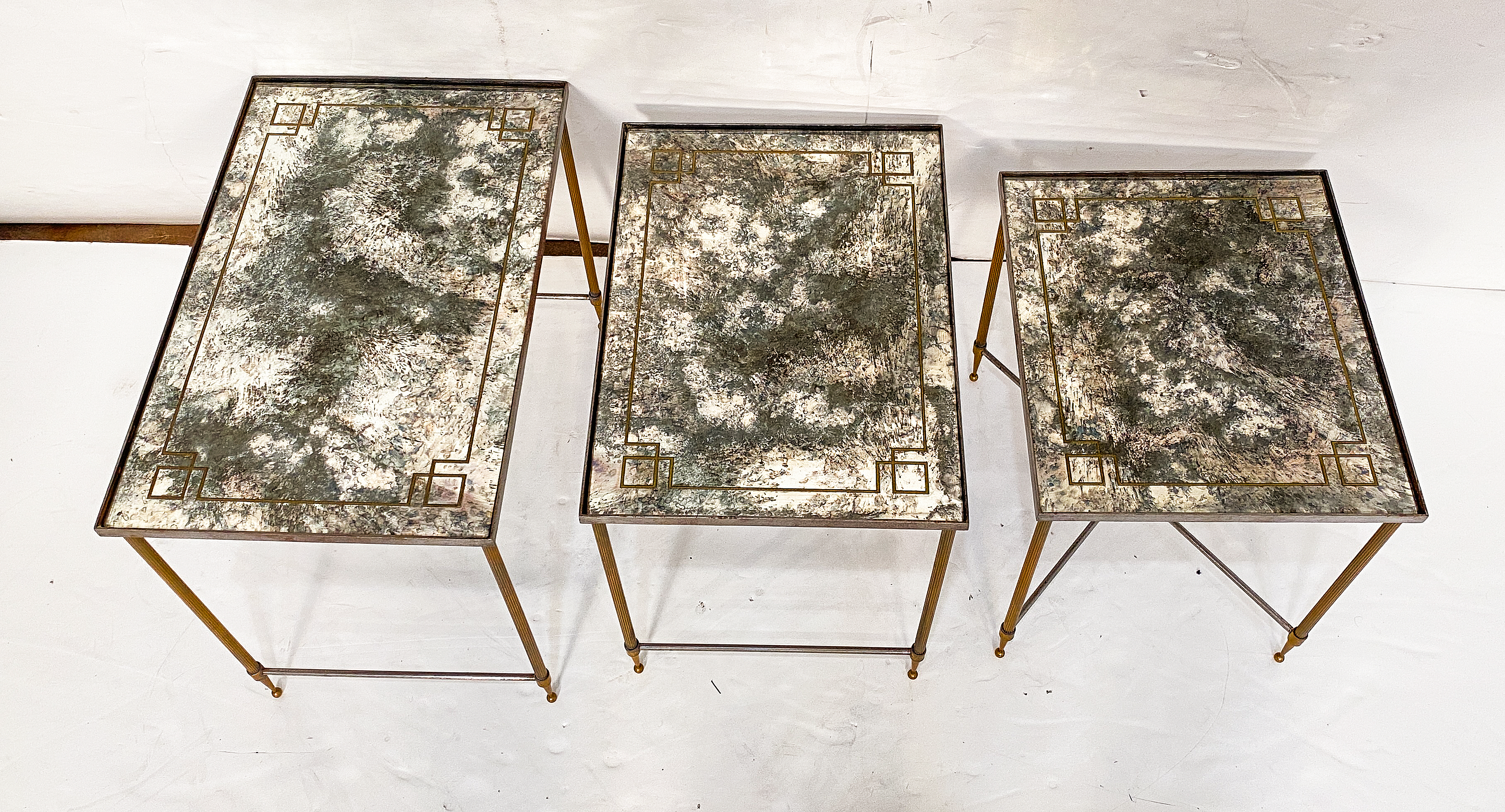 cc691_french_nesting_table_68