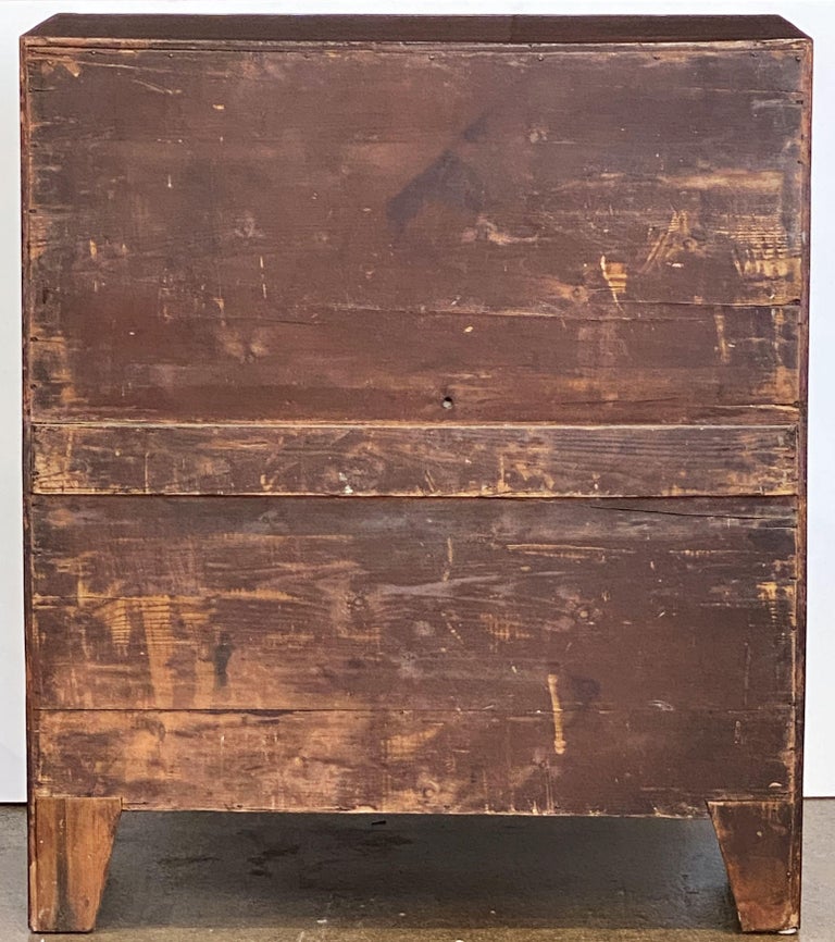 cc871_bow_front_chest_202__master