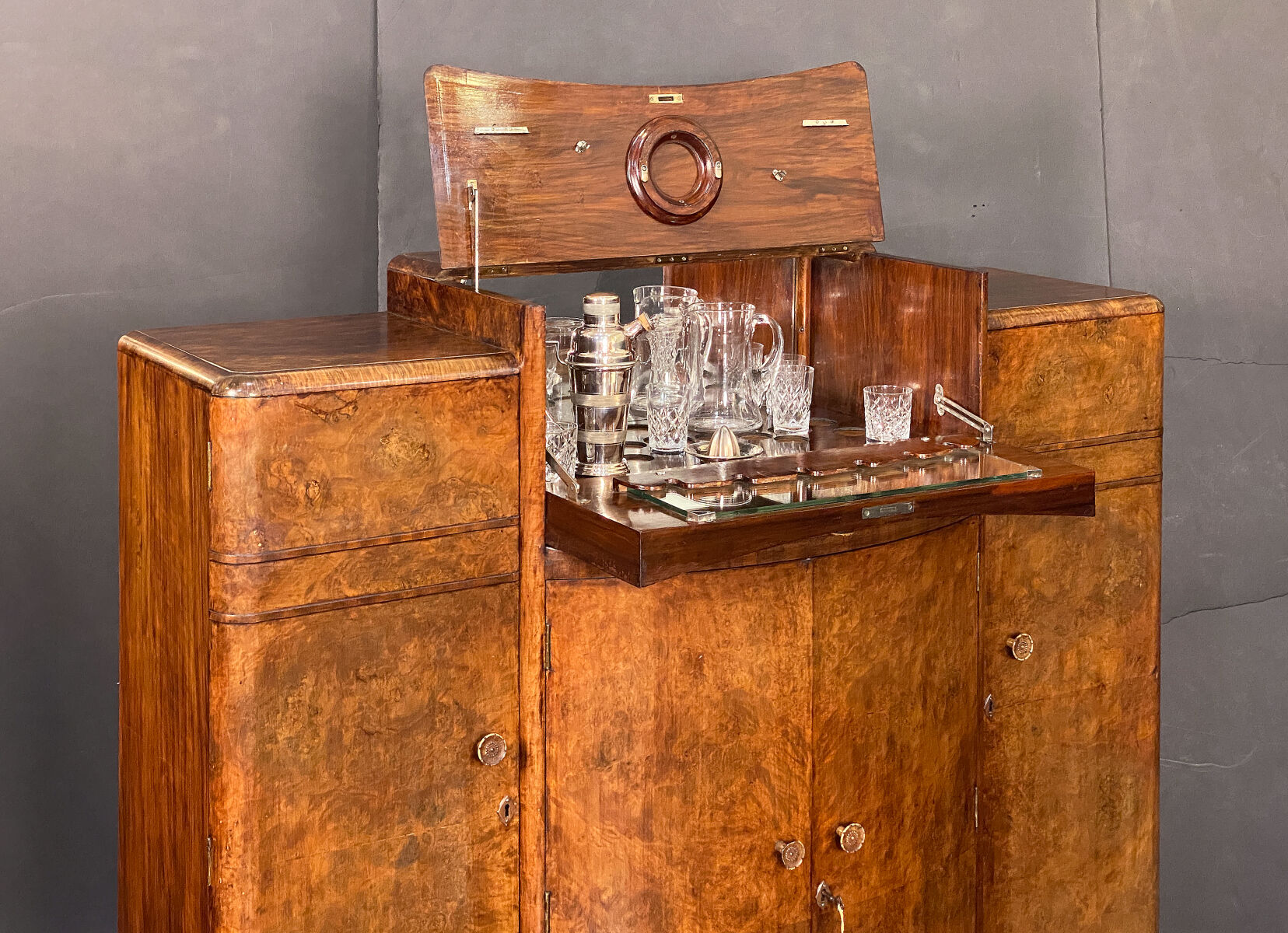 dd125_art_deco_cocktail_bar_52