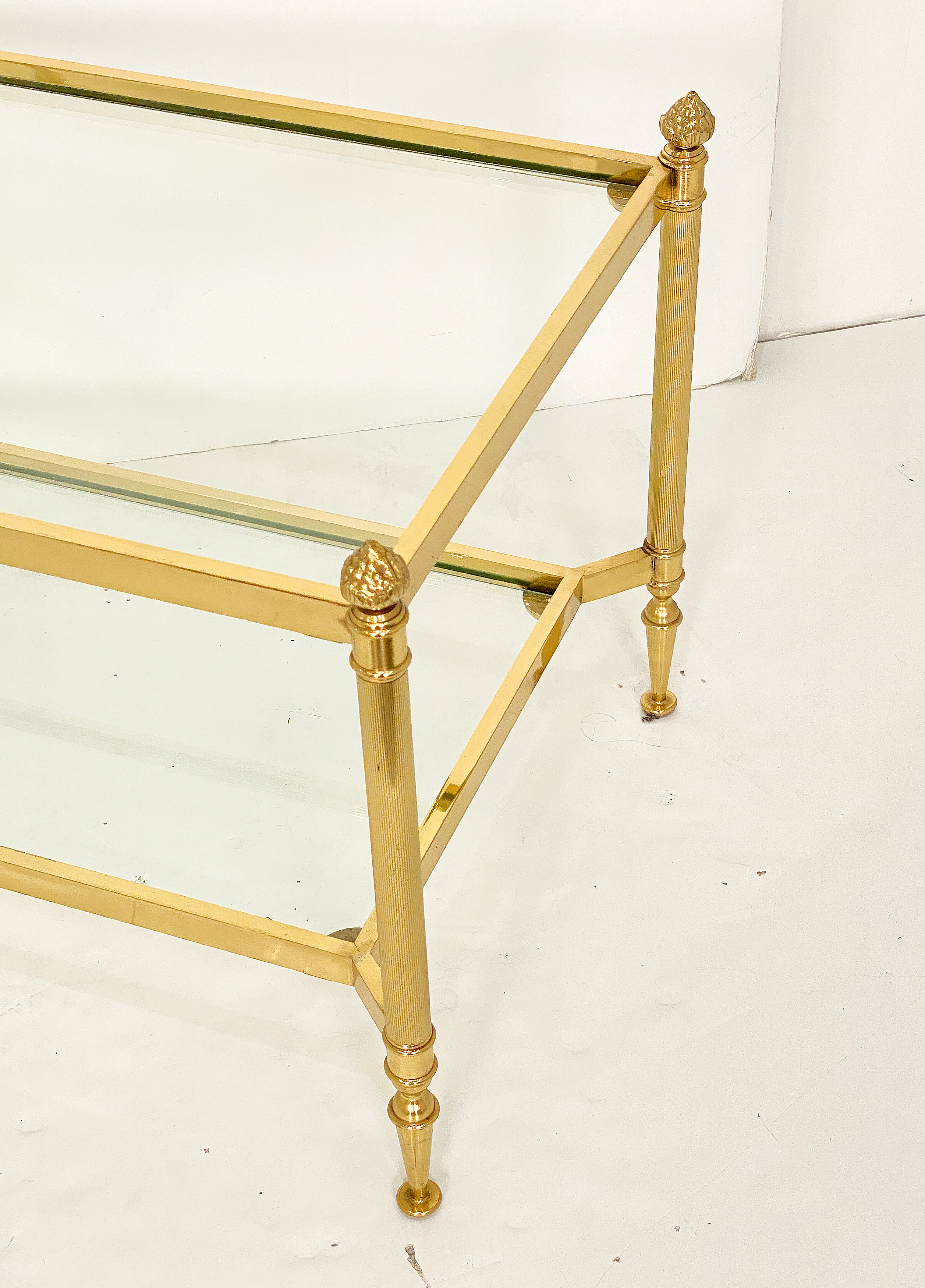 dd192_coffee_table_1_of_2_18