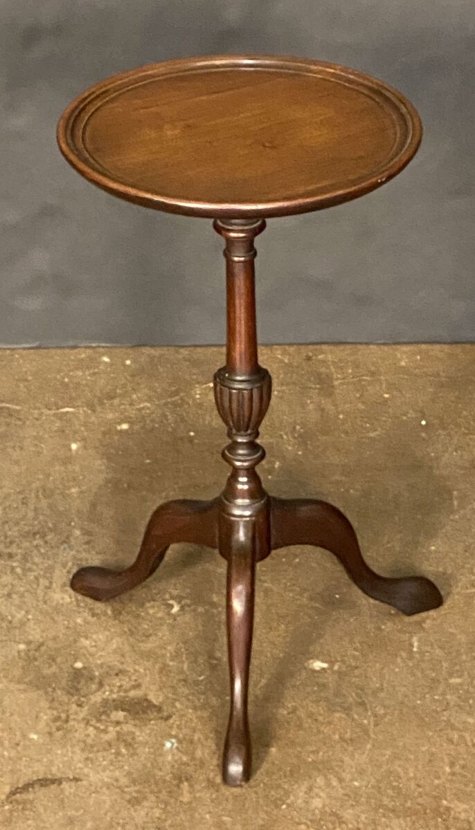 dd260_mahogany_wine_table_3_2130577331