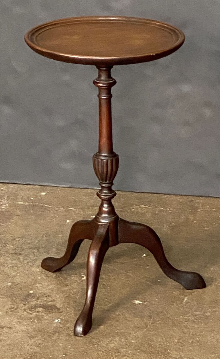 dd260_mahogany_wine_table_6_2001644982