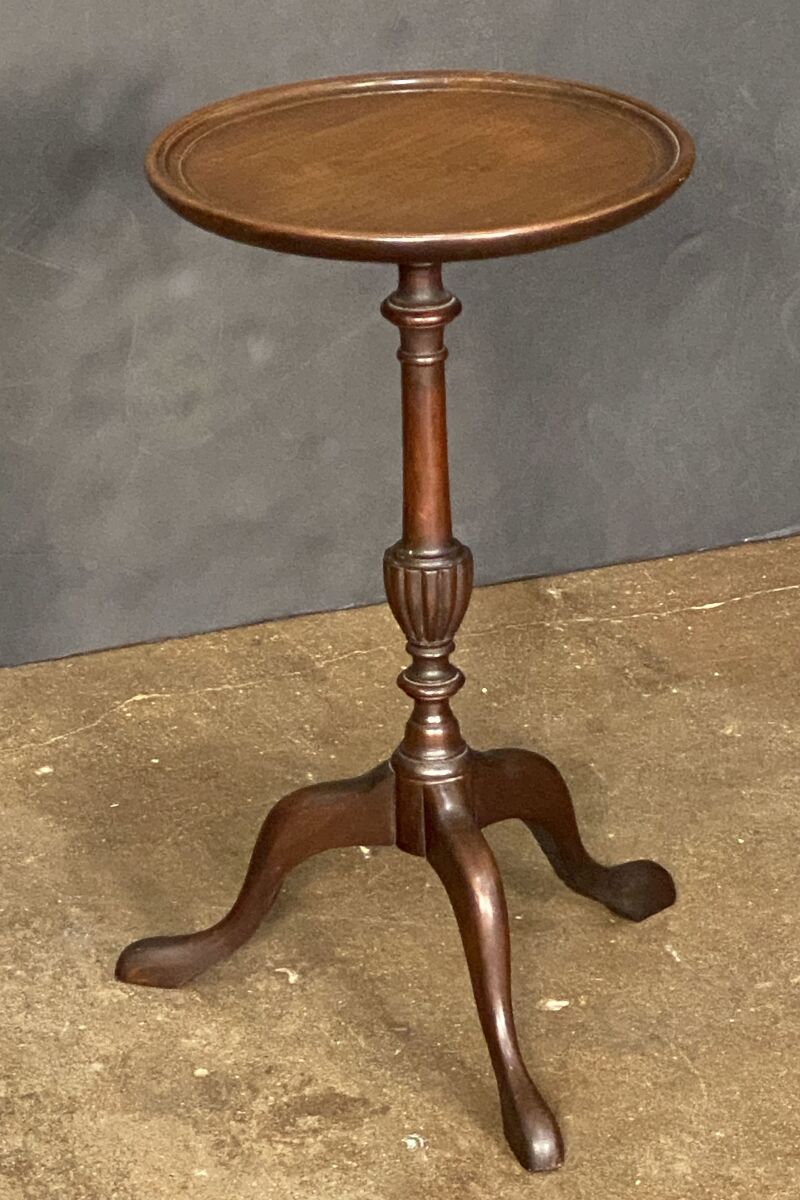 dd260_mahogany_wine_table_9_949290642