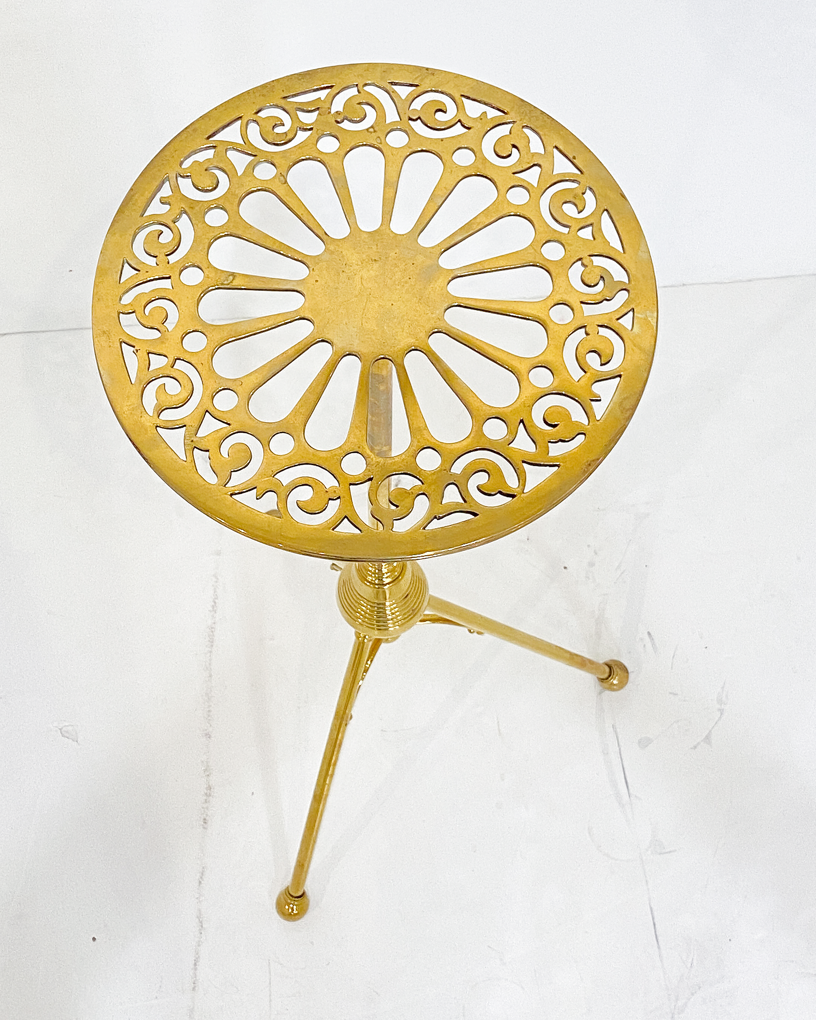 dd398_tall_brass_table_pr_planter_stand_26