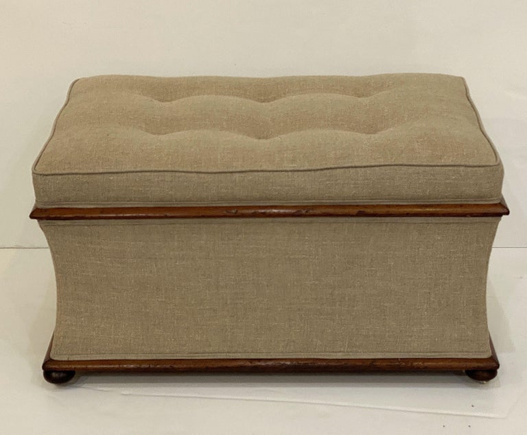 dd427_pouffe_ottoman_1__master