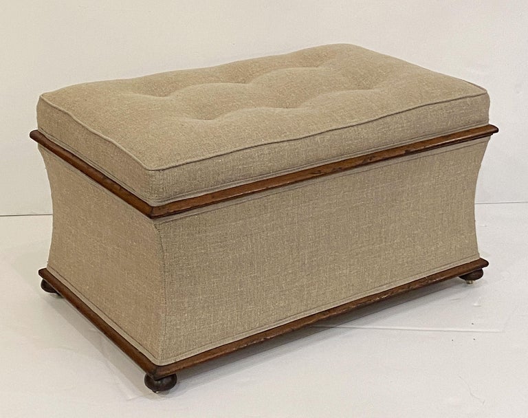 dd427_pouffe_ottoman_34__master