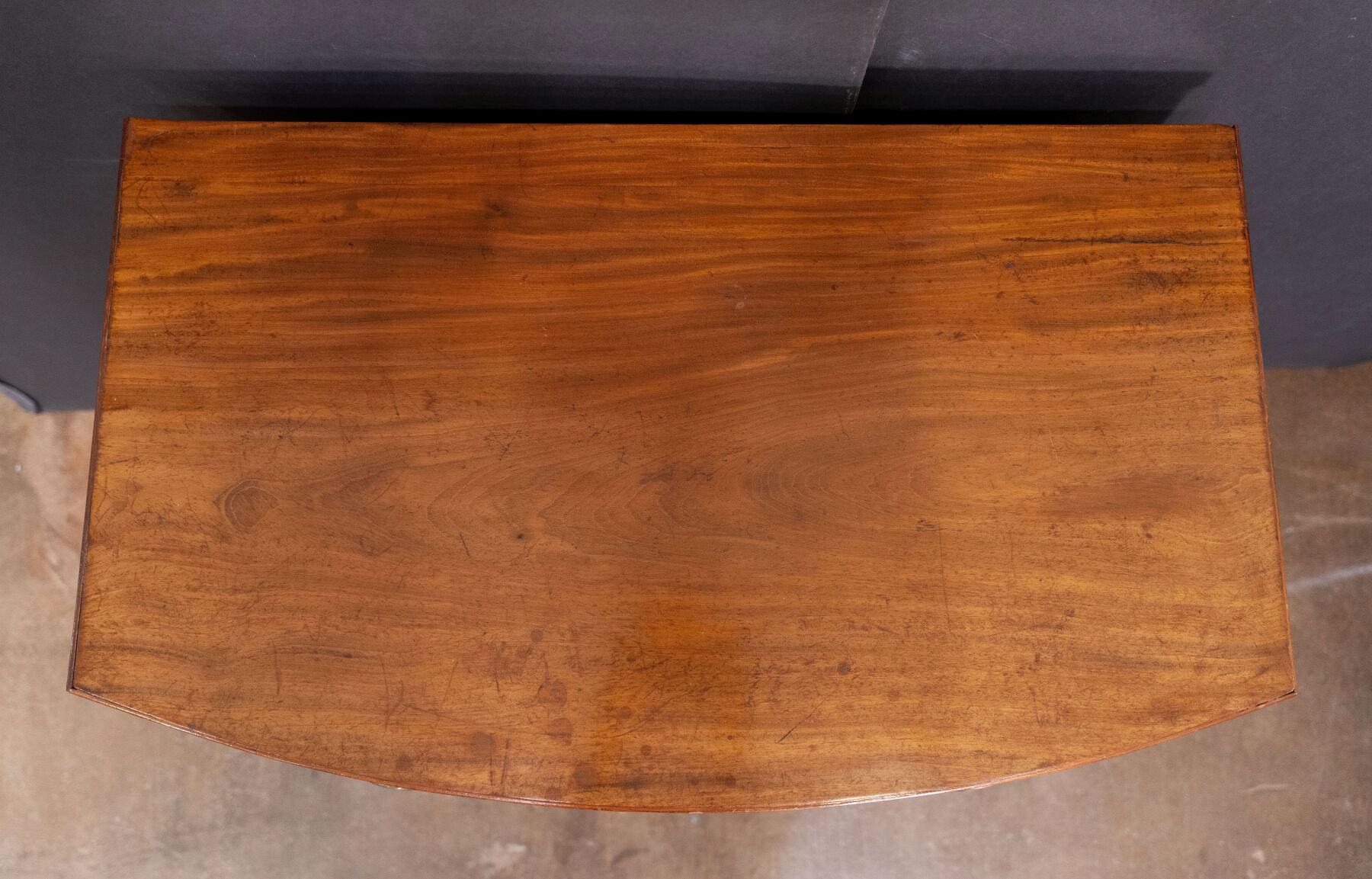 dd530_mahogany_bow_chest_18