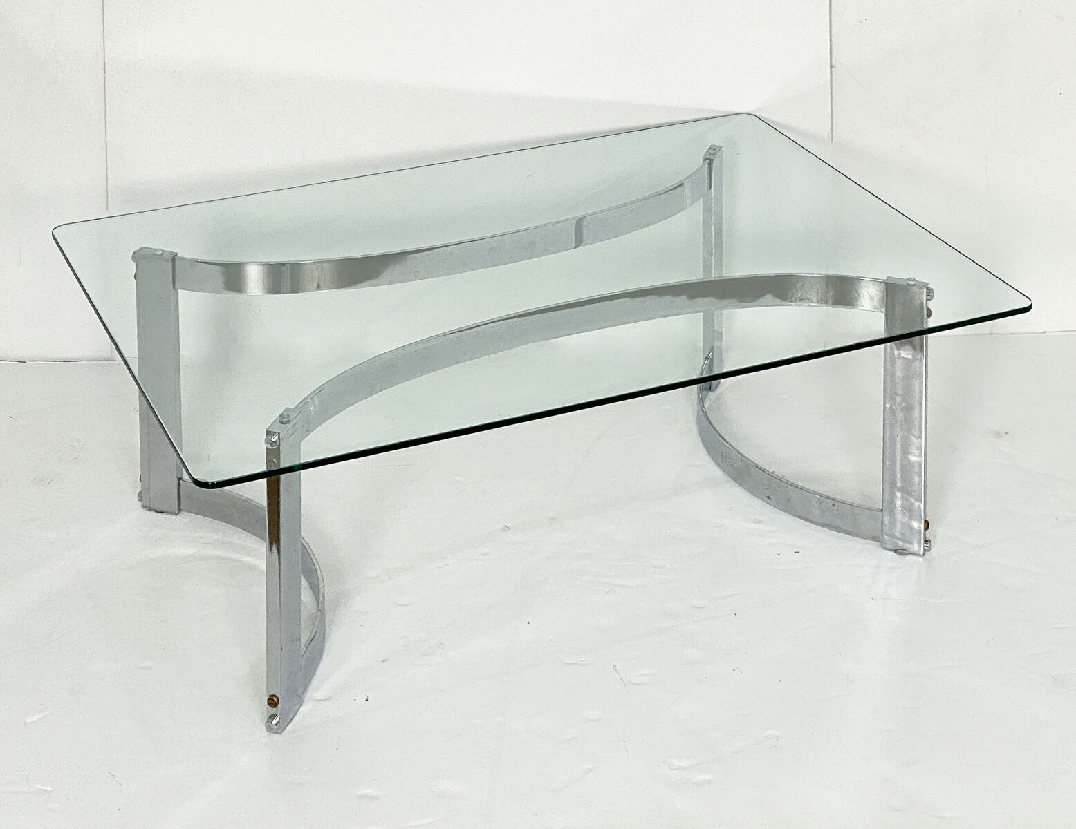 dd578_coffee_table_1