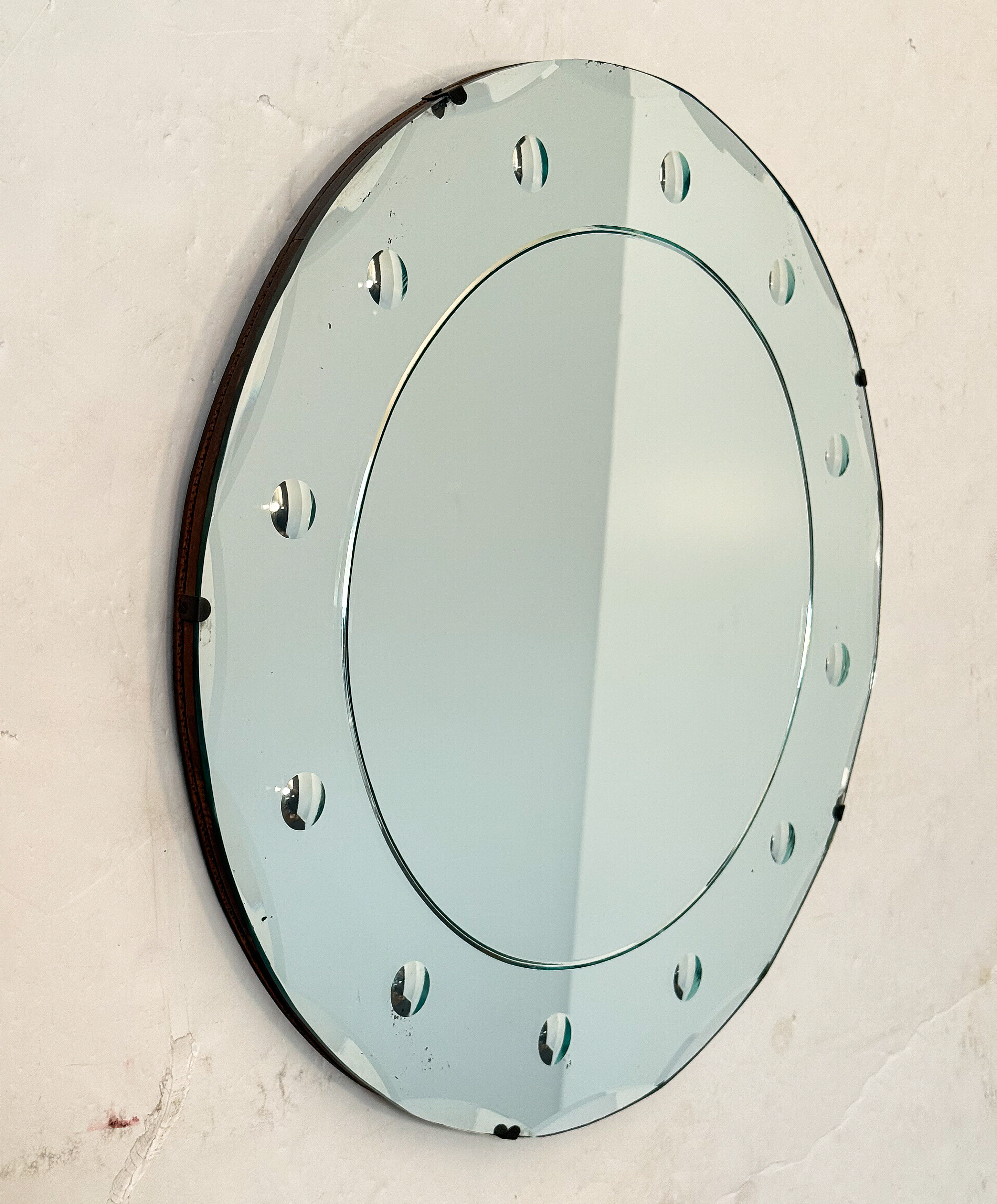 dd797_round_beveled_mirror_03