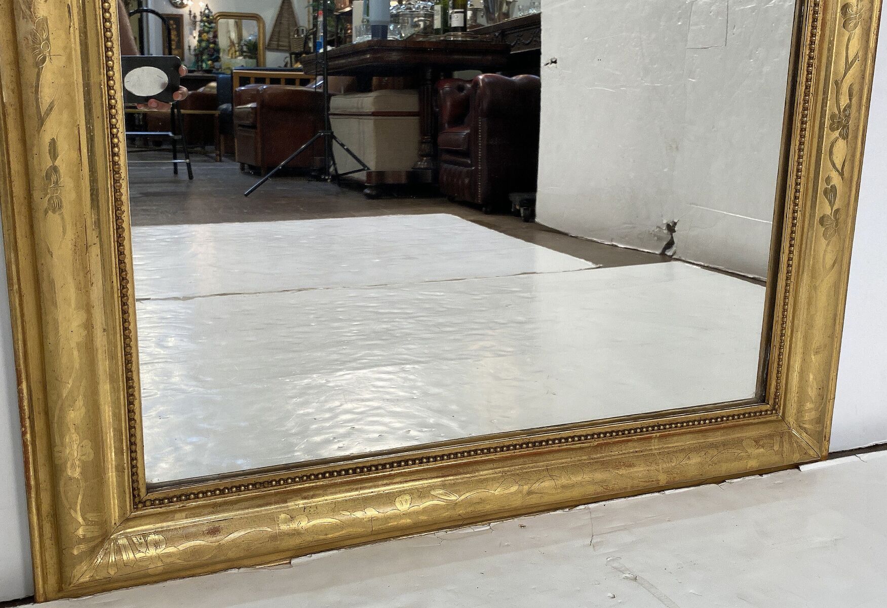 ee024_main_tilt_louis_philippe_mirror_beaded_edge_9
