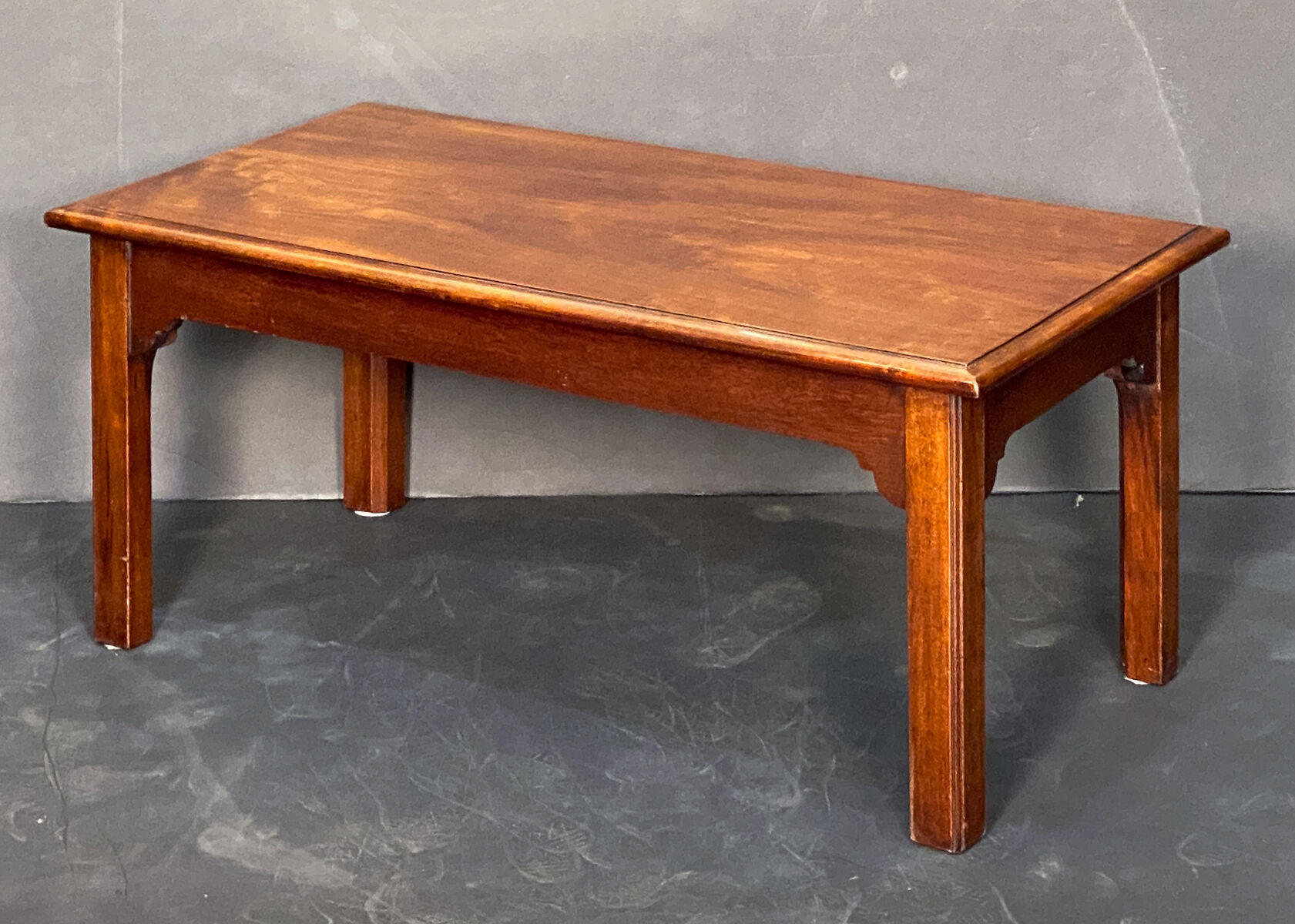 ee153_mahogany_coffee_table_34