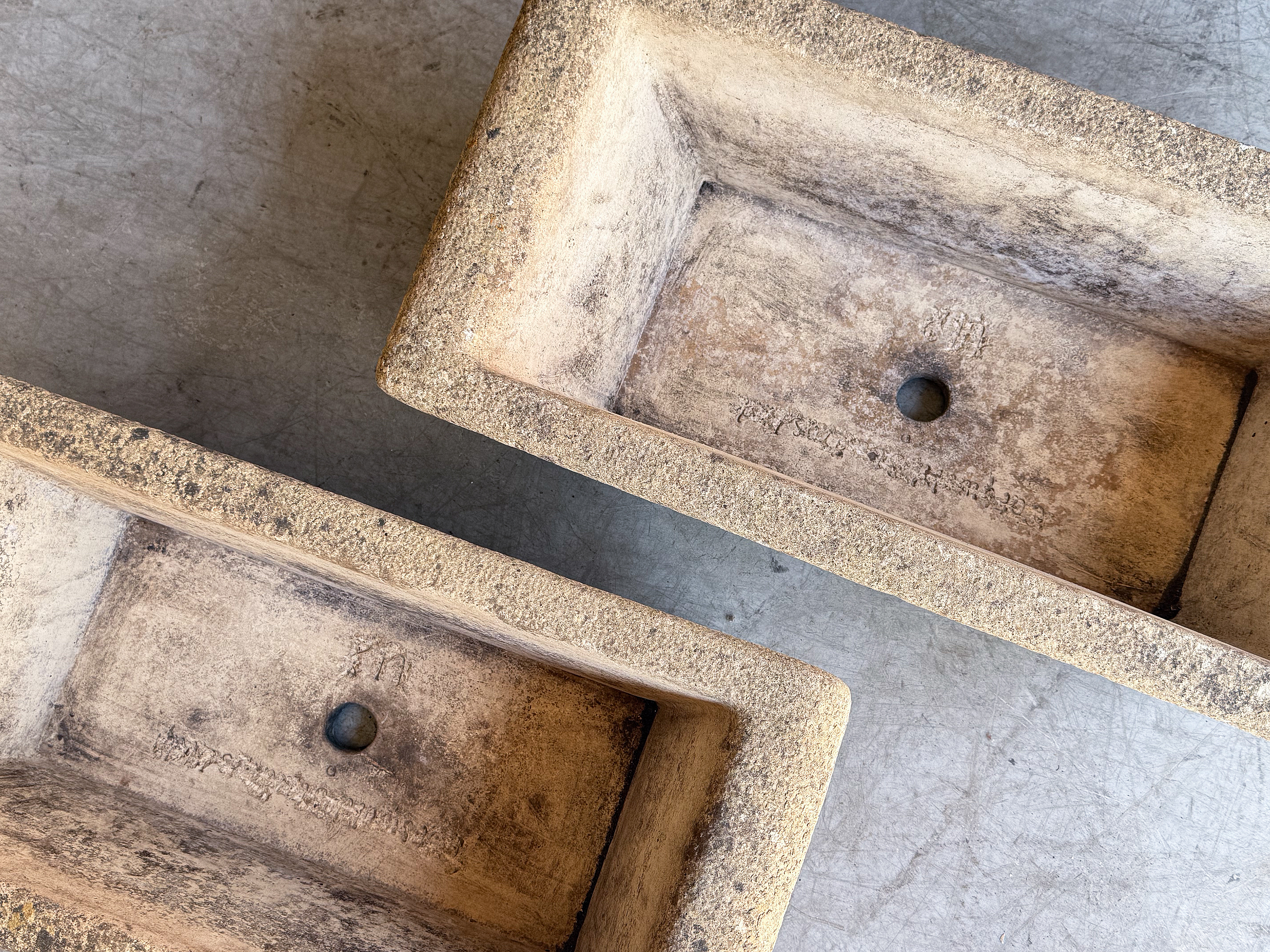 ee516_cotswold_trough_002