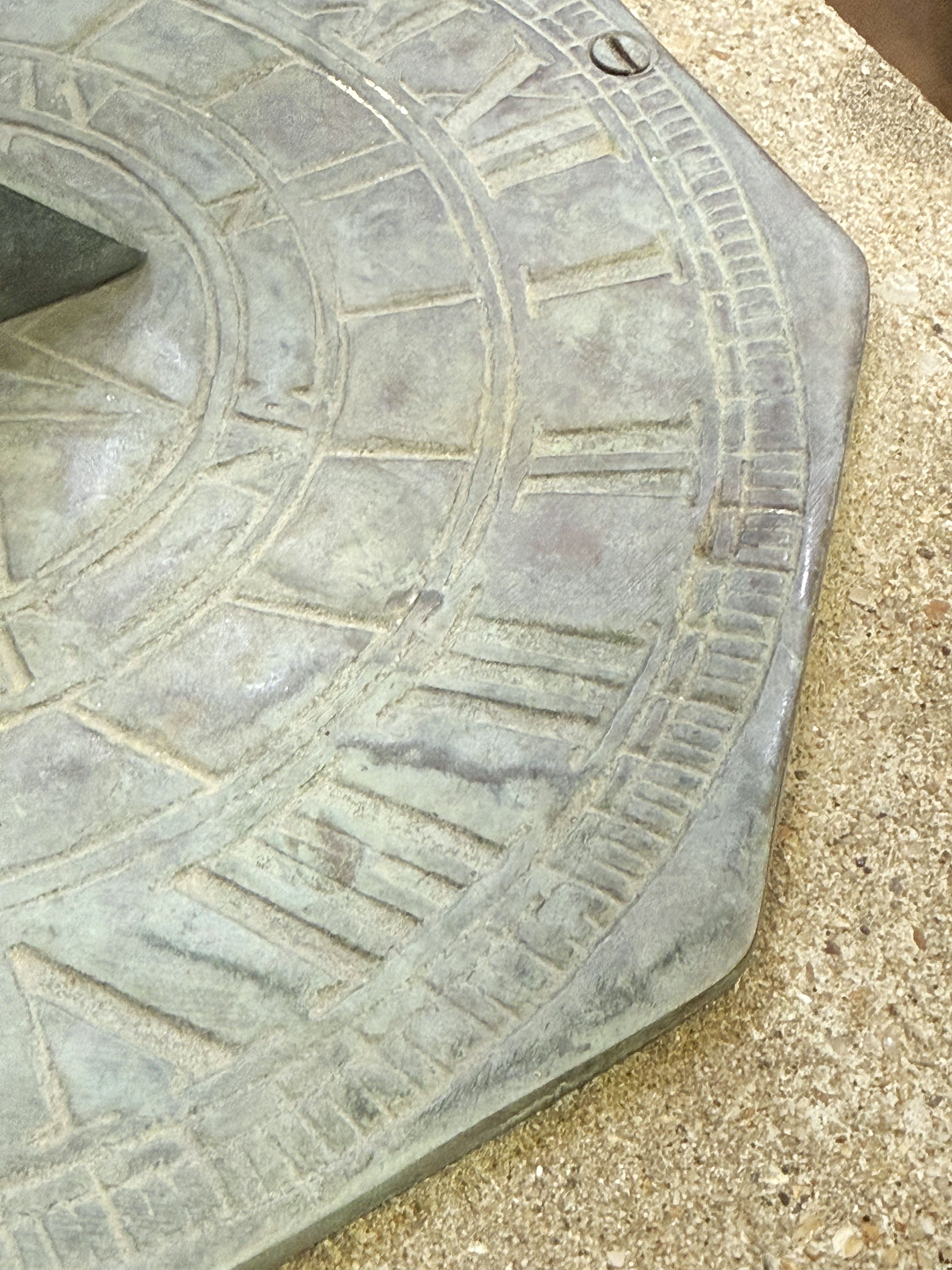 ee584_garden_stone_with_bronze_sundial_post_6