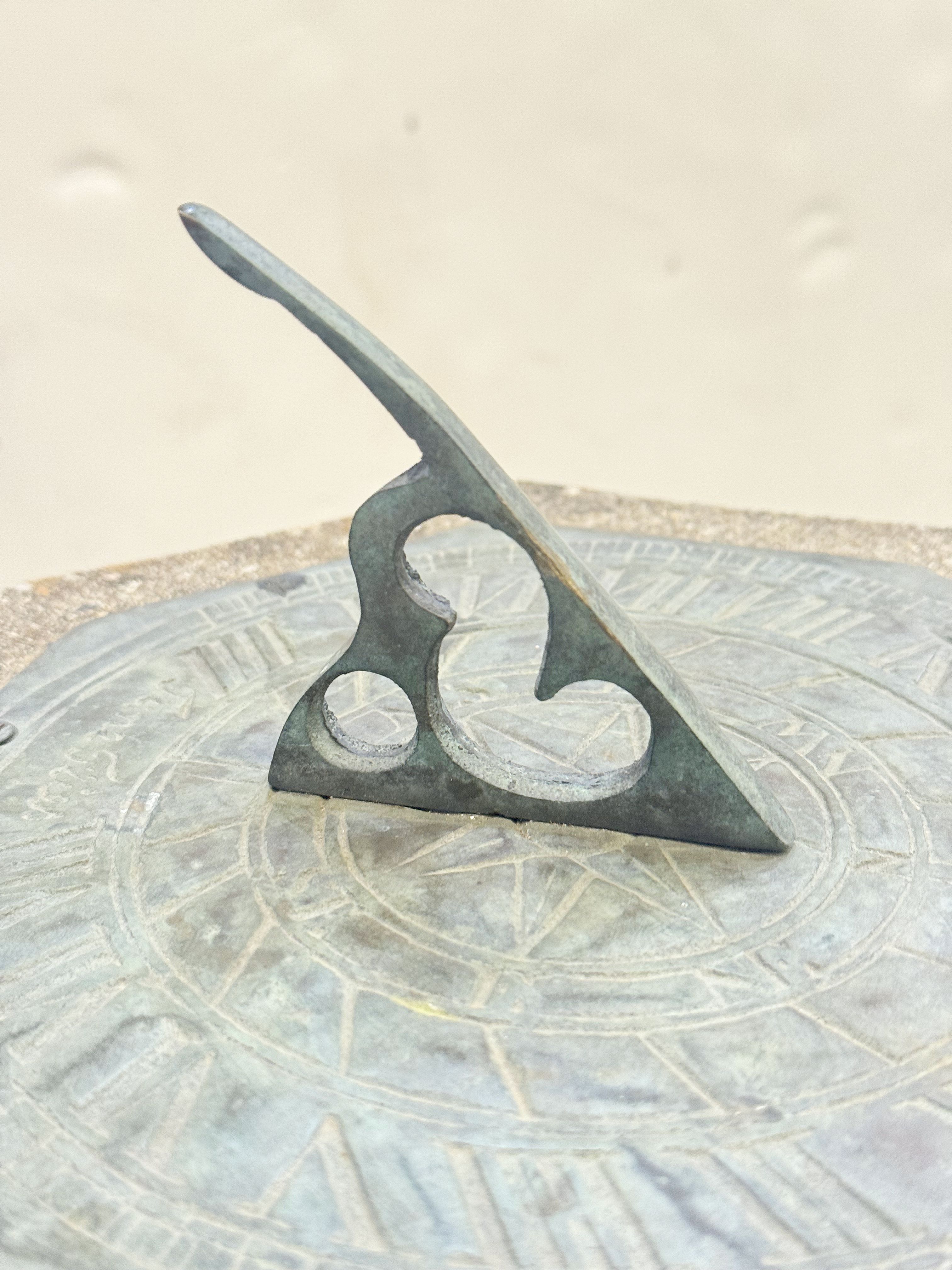 ee584_garden_stone_with_bronze_sundial_post_7