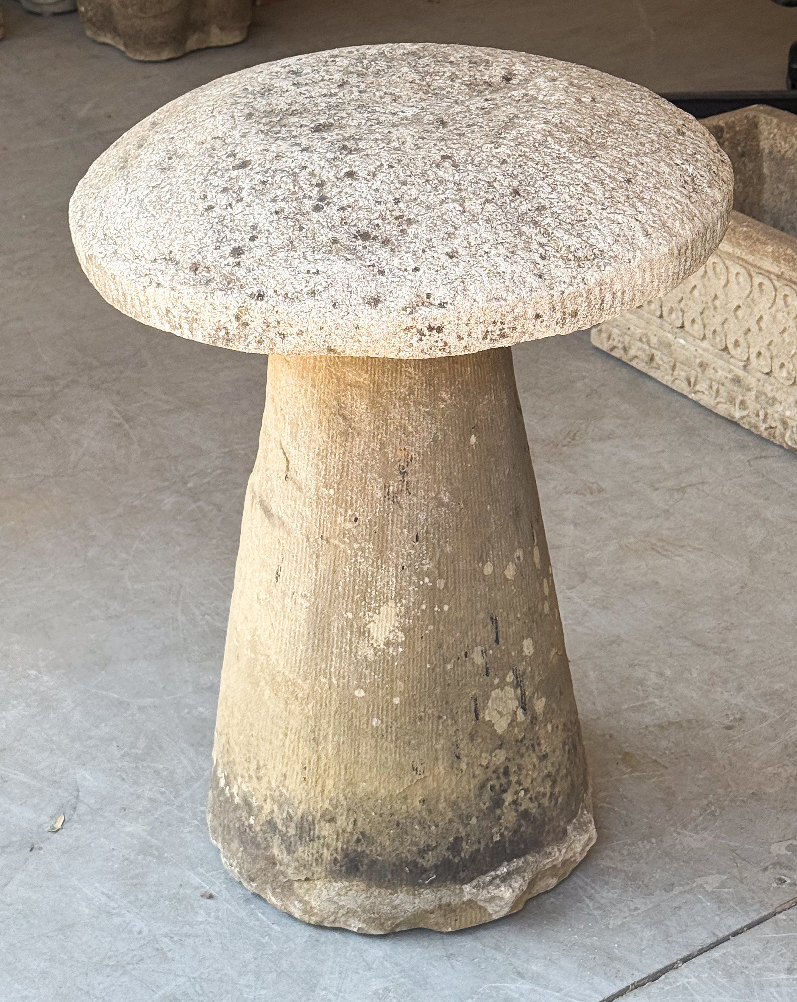 ee654_staddle_stone_005_l_e_a_d