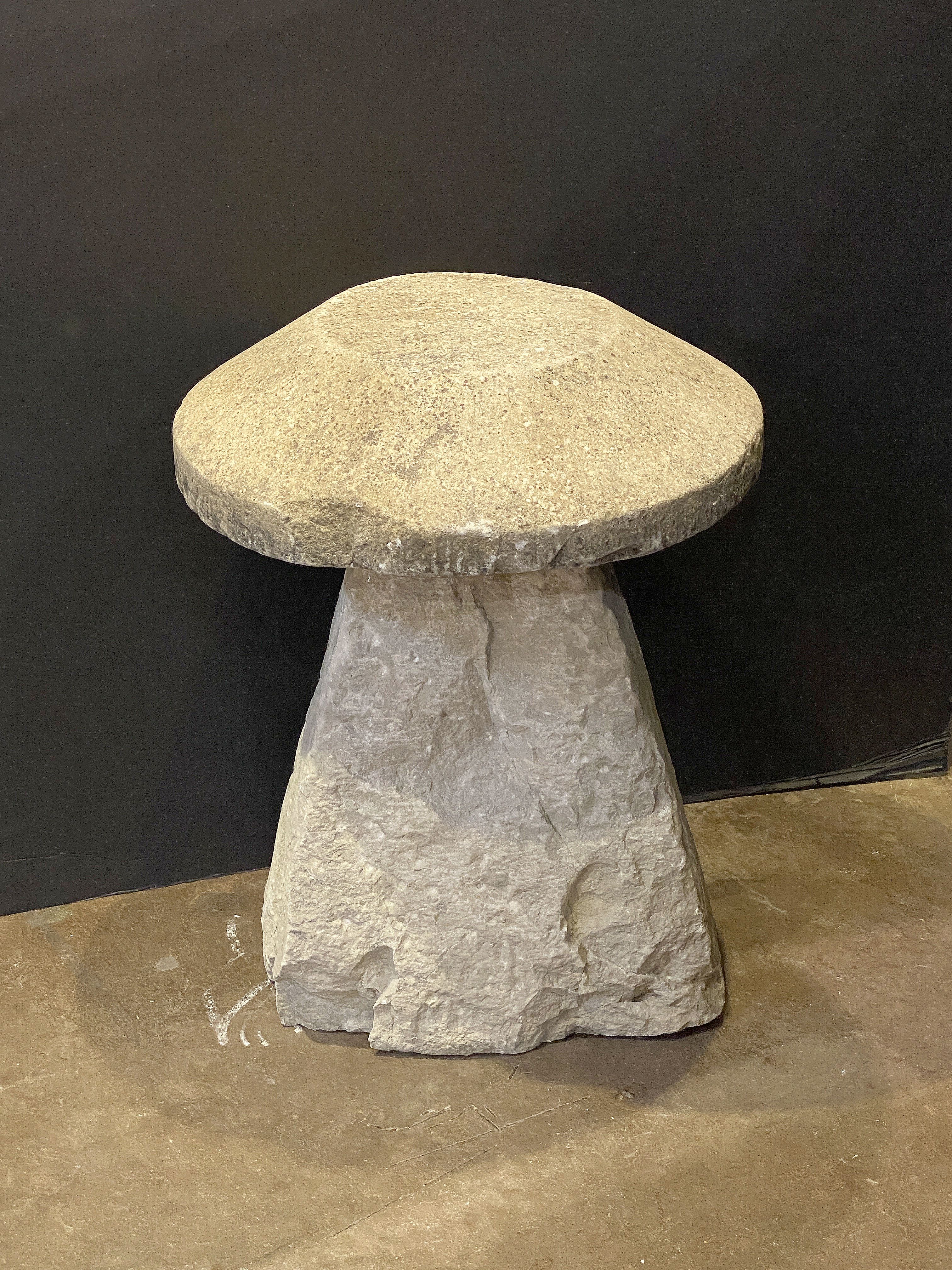 ee654_stone_steddle_b_4