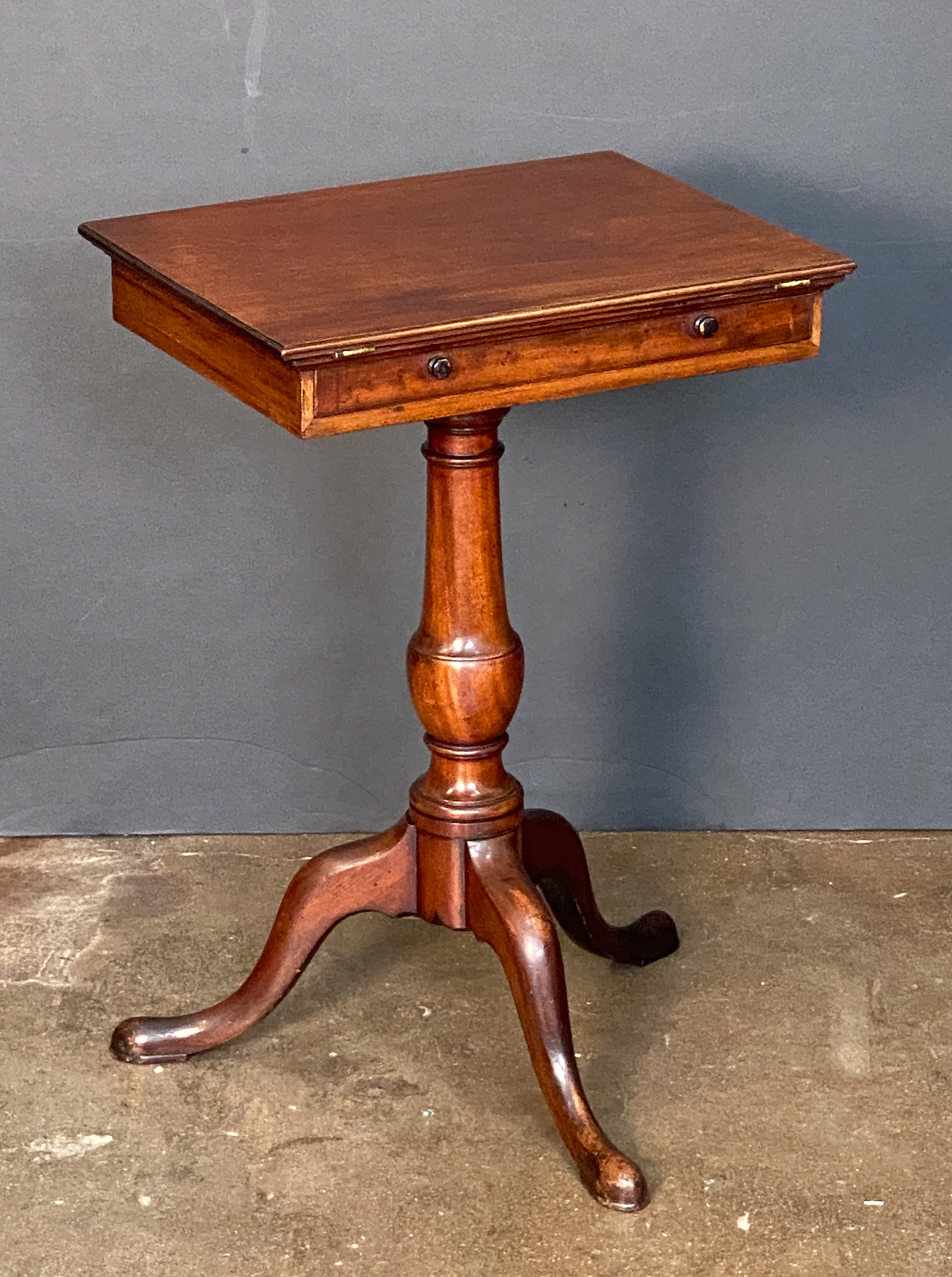 ee665_regency_writing_table_3_l_e_a_d