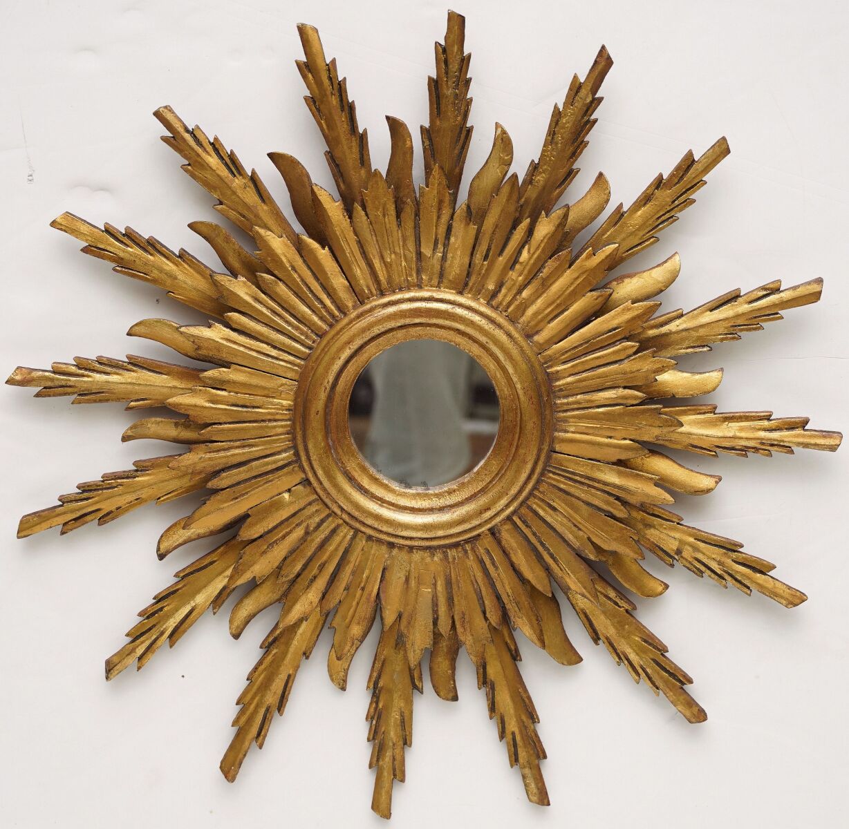 ee729-10_starburst_mirror_l_e_a_d