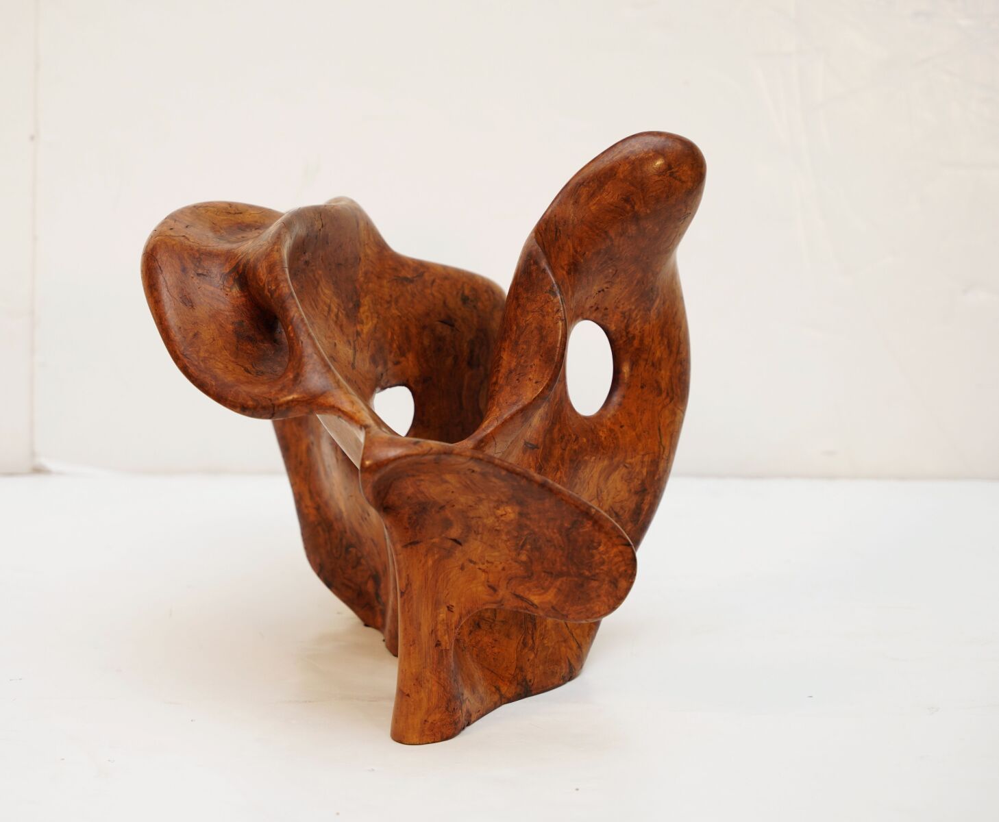 ee750_olive_wood_sculpture_1