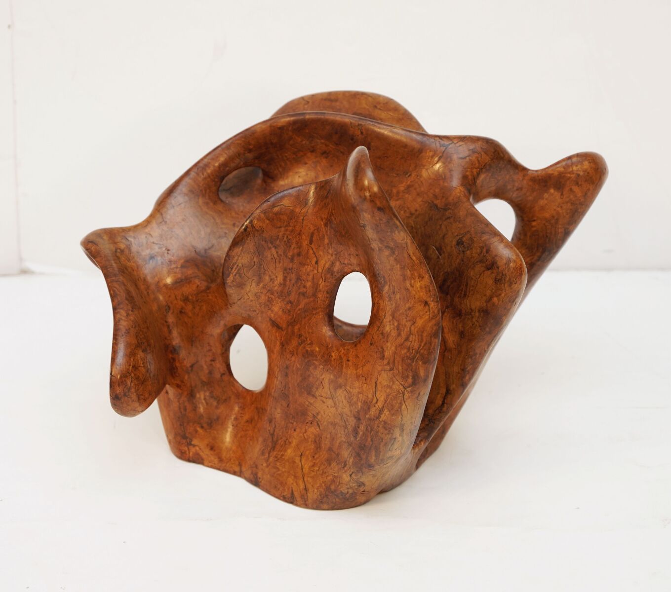 ee750_olive_wood_sculpture_9