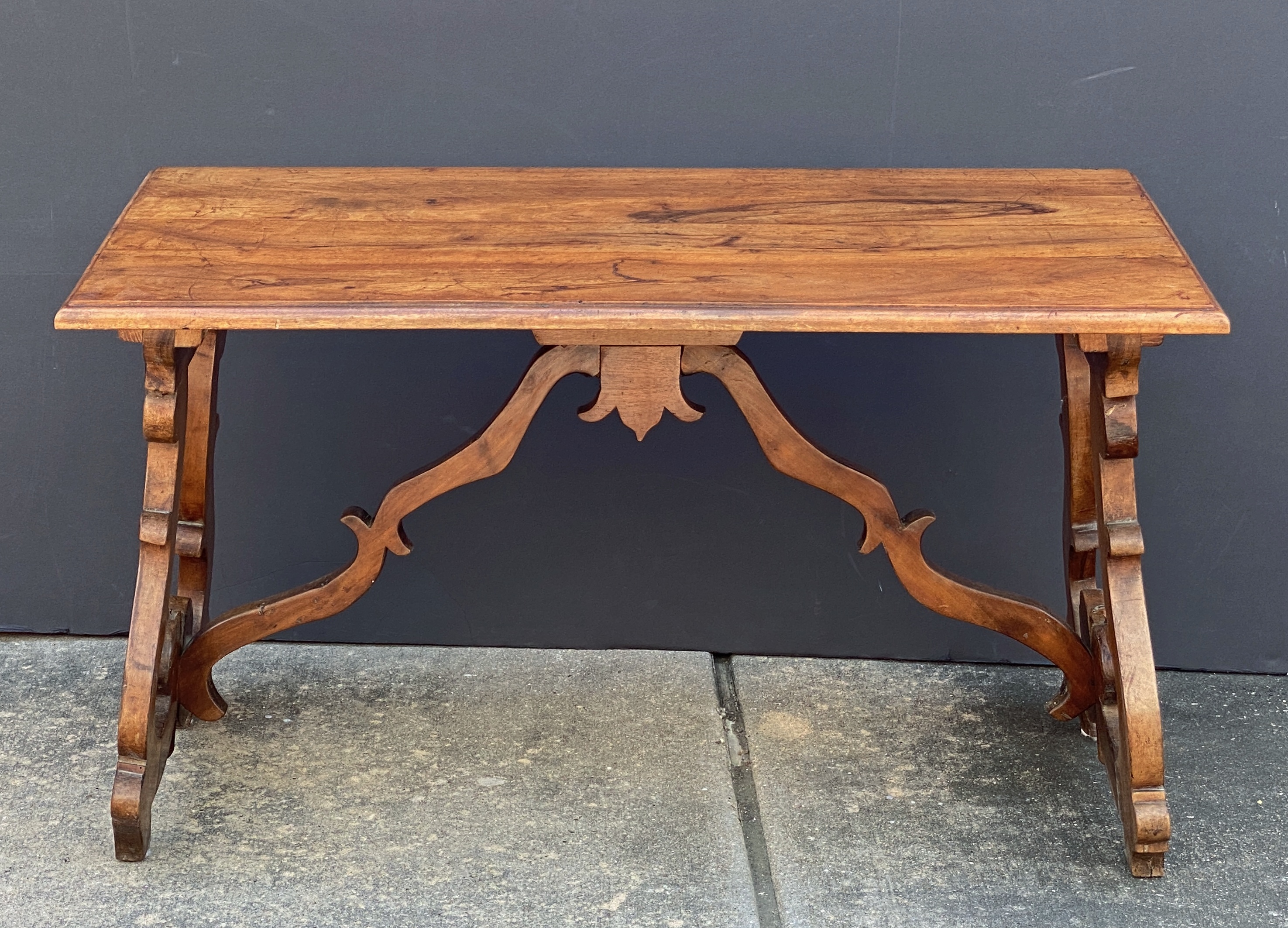 ff000_walnut_table_10_copy