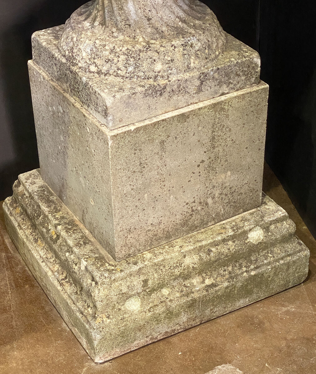 ff022_reconstituted_stone_campana_urn_on_pedestal__26