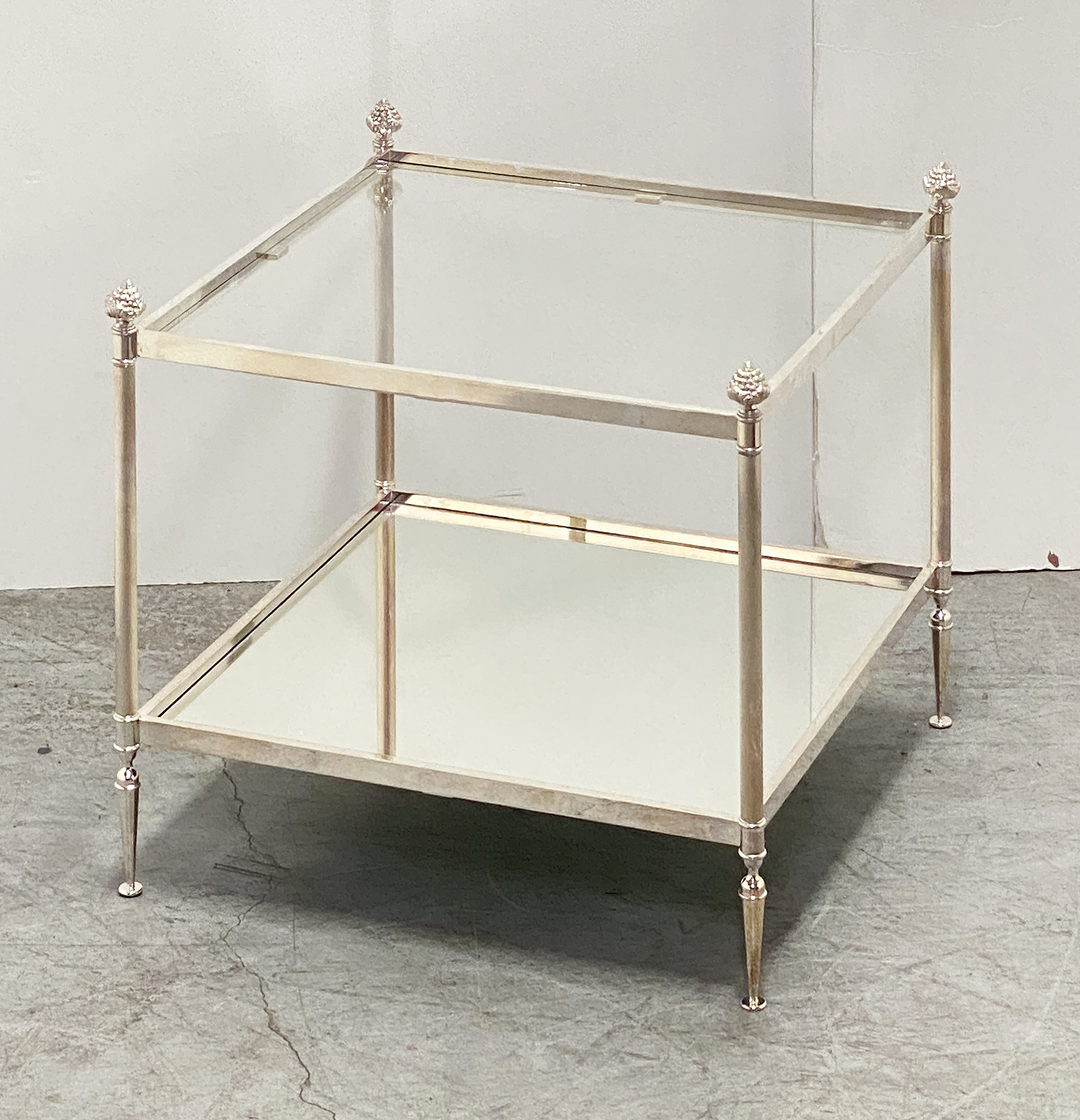 ff173_glass_tables_26