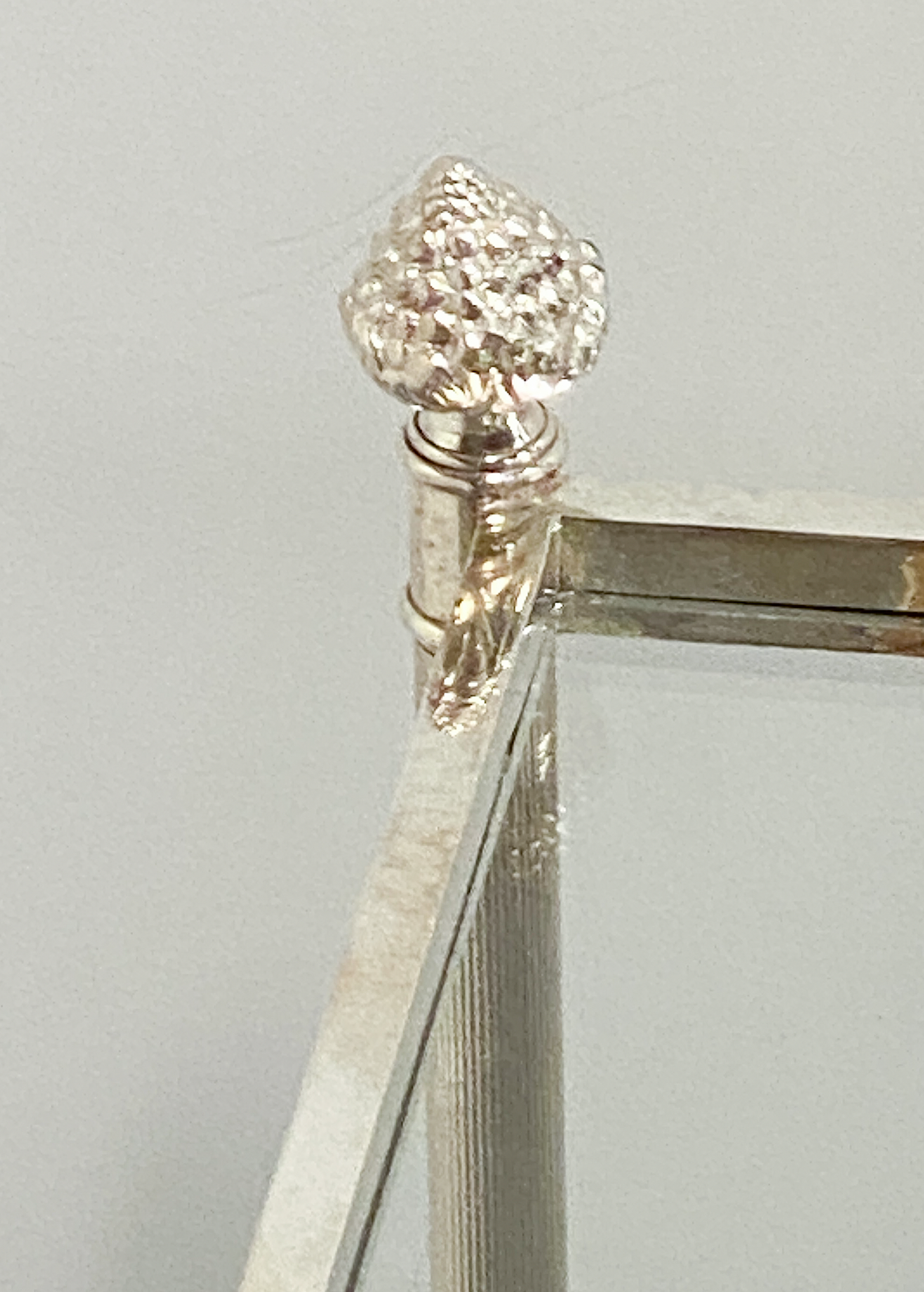 ff173_glass_tables_45