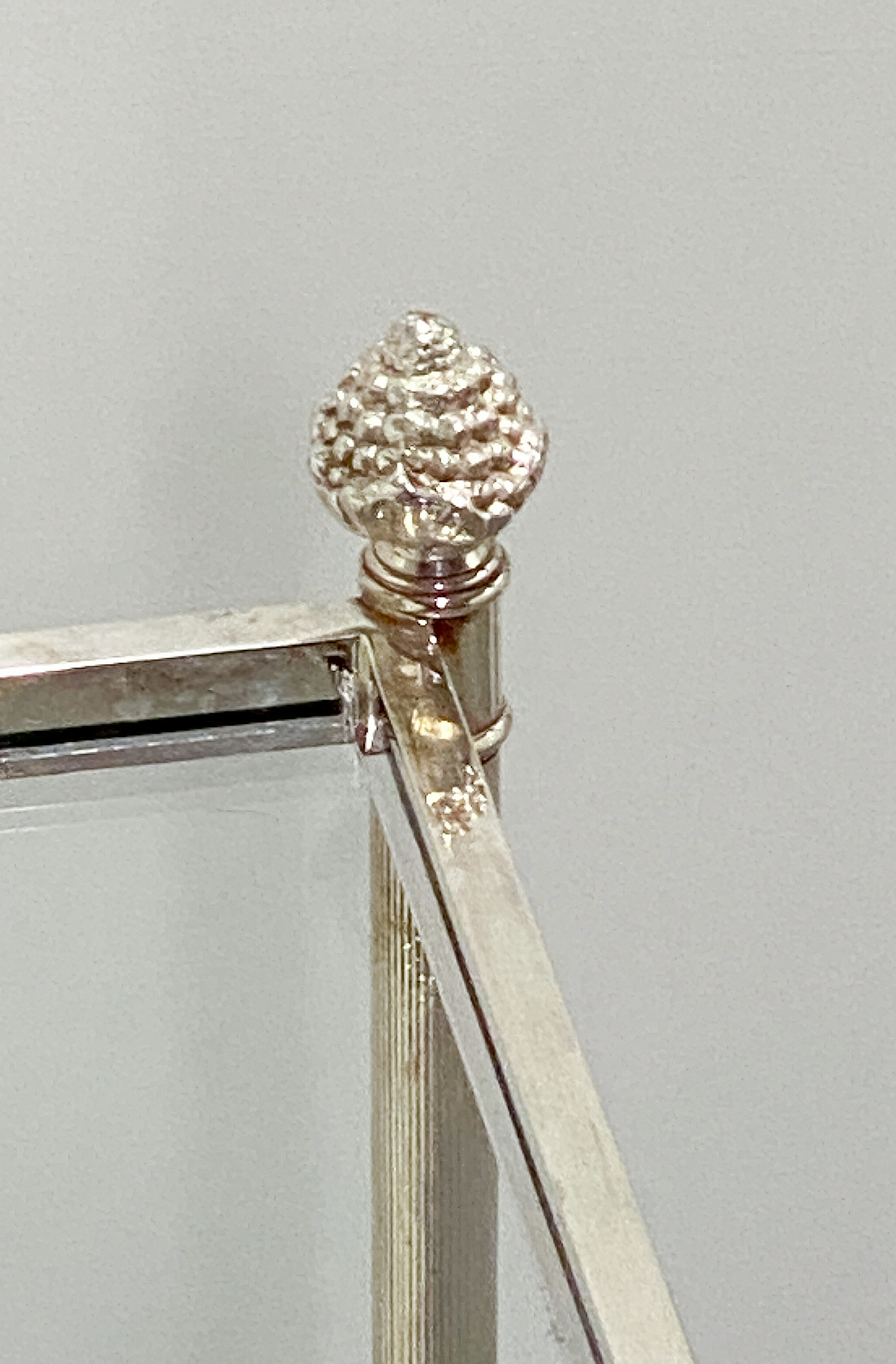 ff173_glass_tables_46