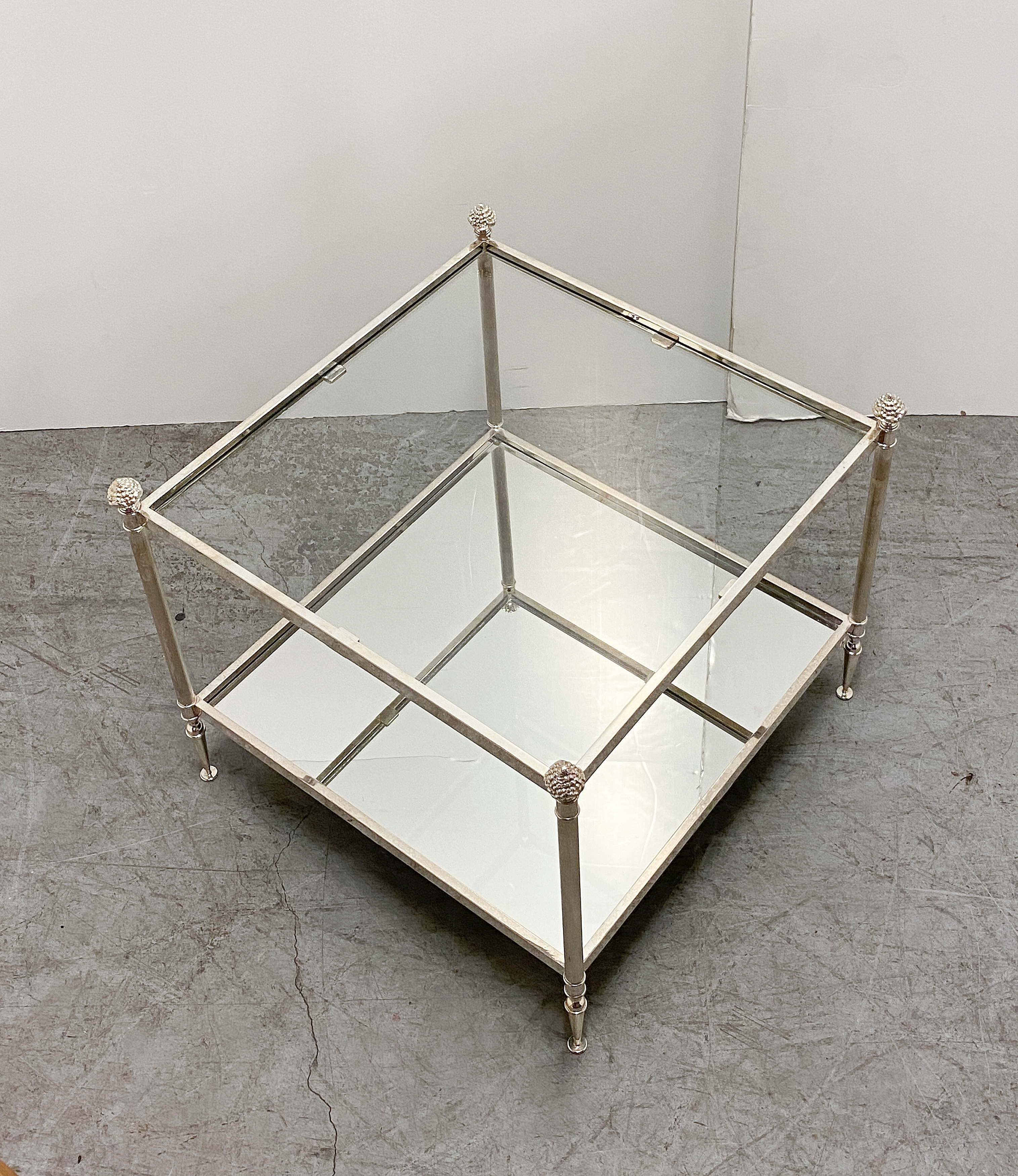 ff173_glass_tables_71