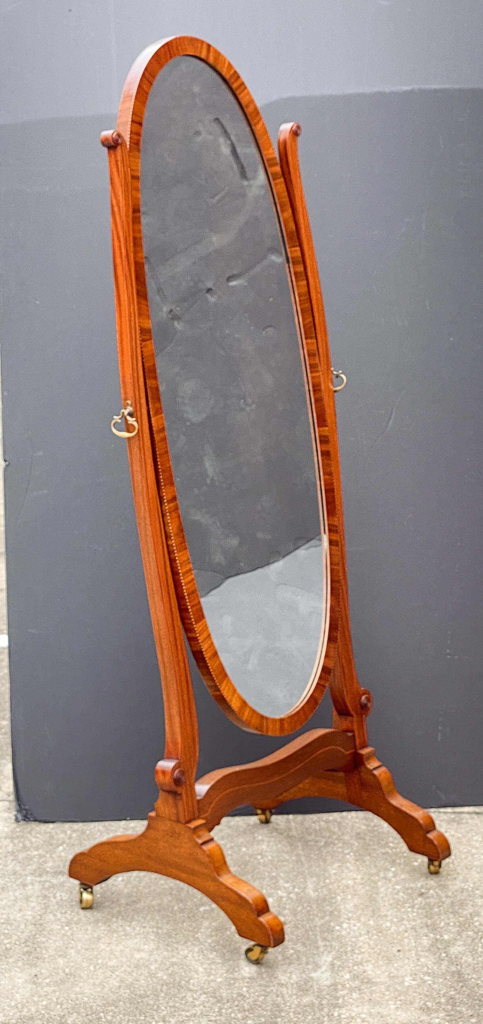 ff196_queen_anne_oval_cheval_mirror_22