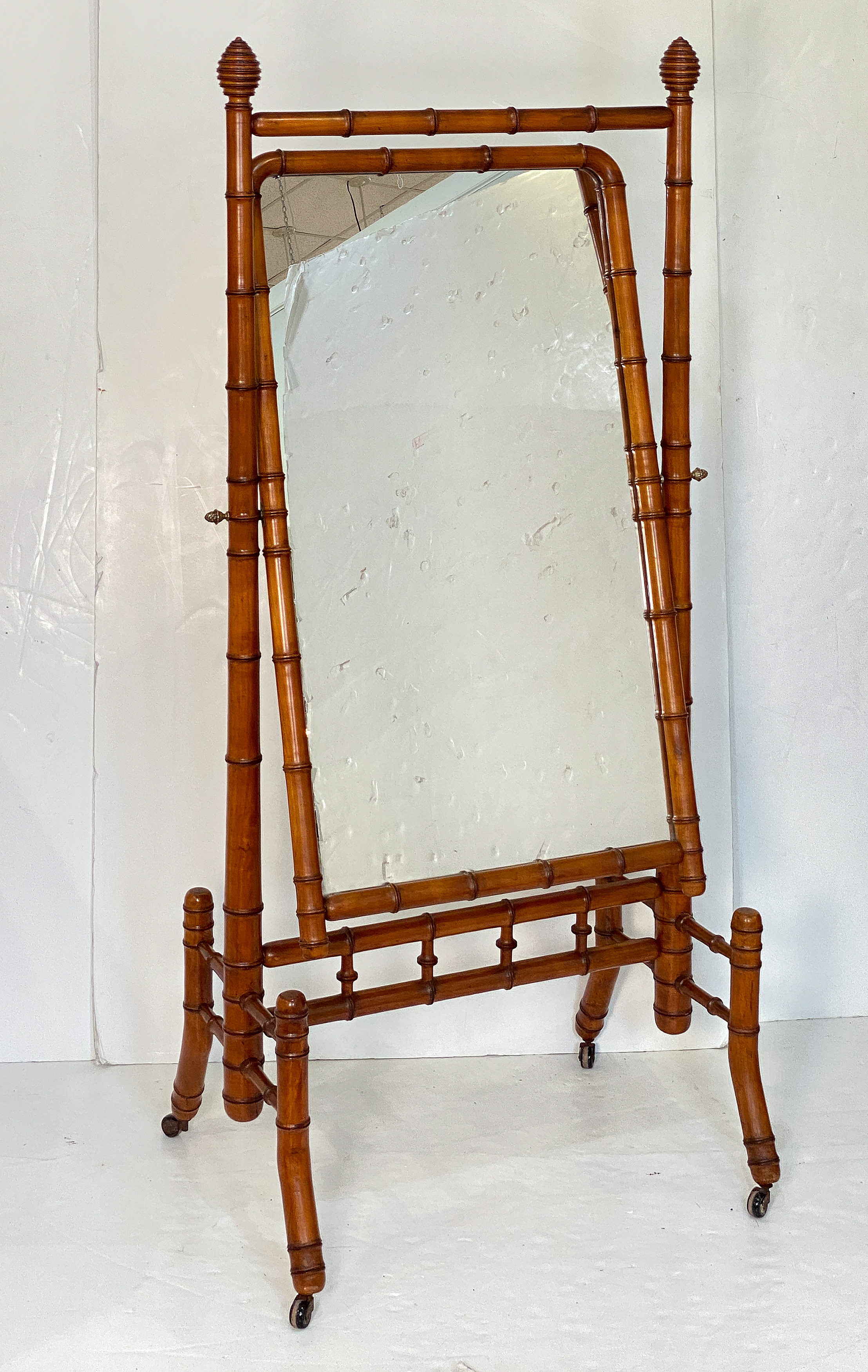 ff204_faux_bamboo_mirror_01_l_e_a_d