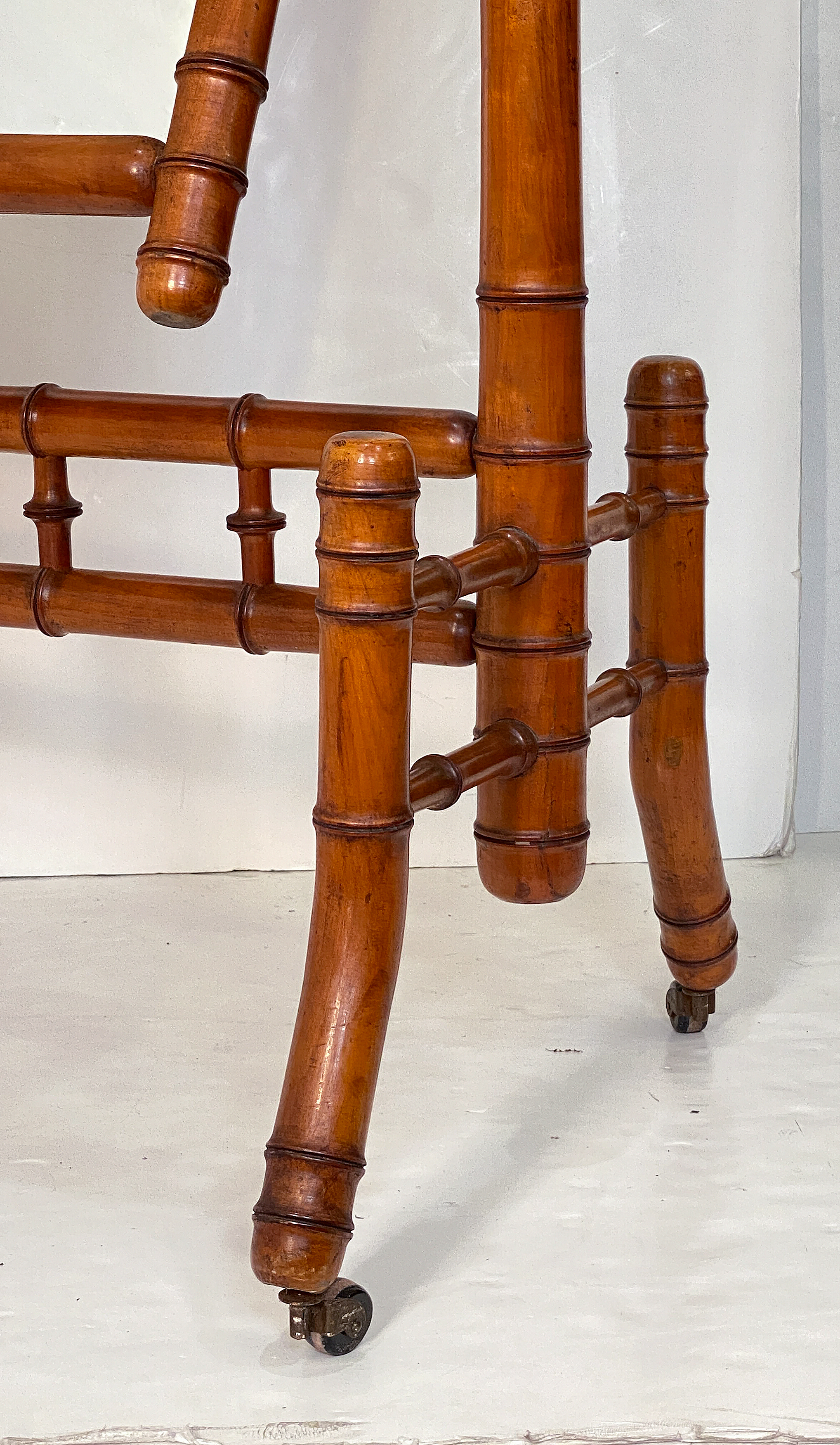 ff204_faux_bamboo_mirror_05