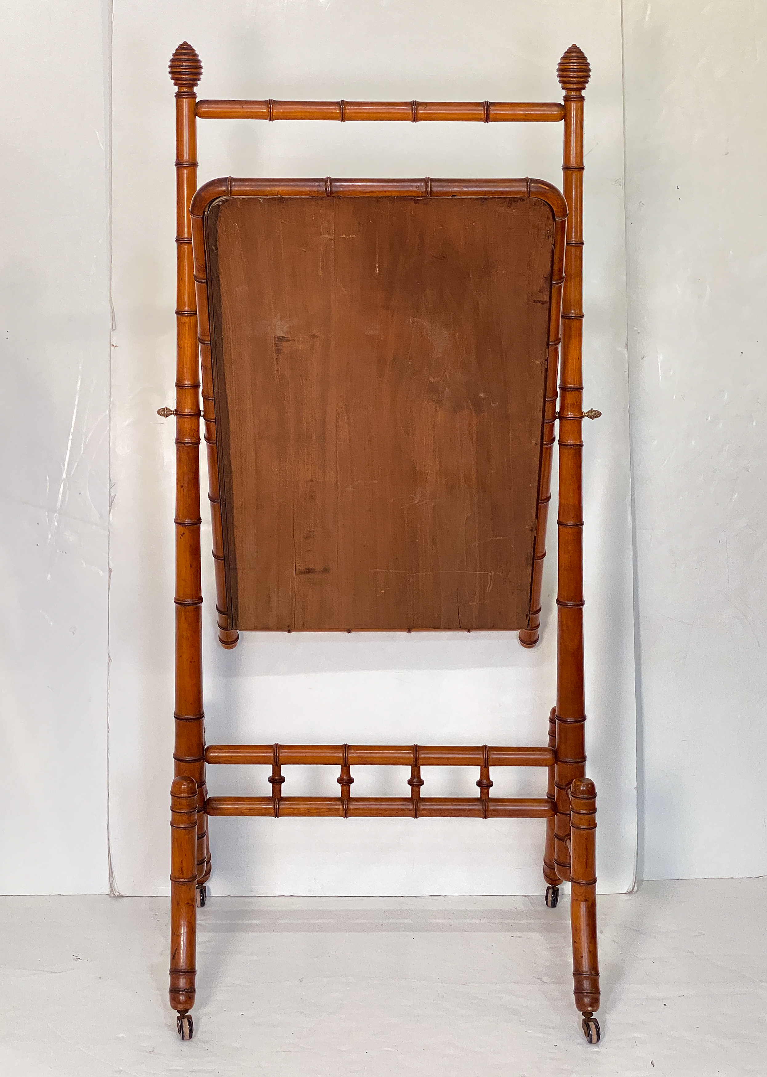 ff204_faux_bamboo_mirror_12