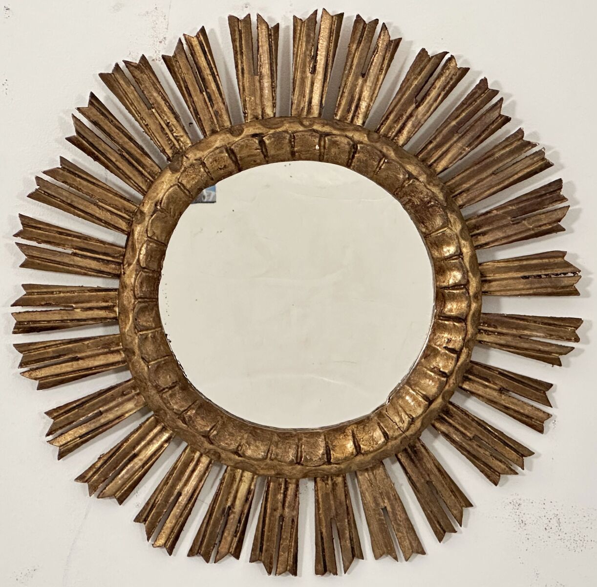 ff507_convex_starburst_mirror_lead_1745010482