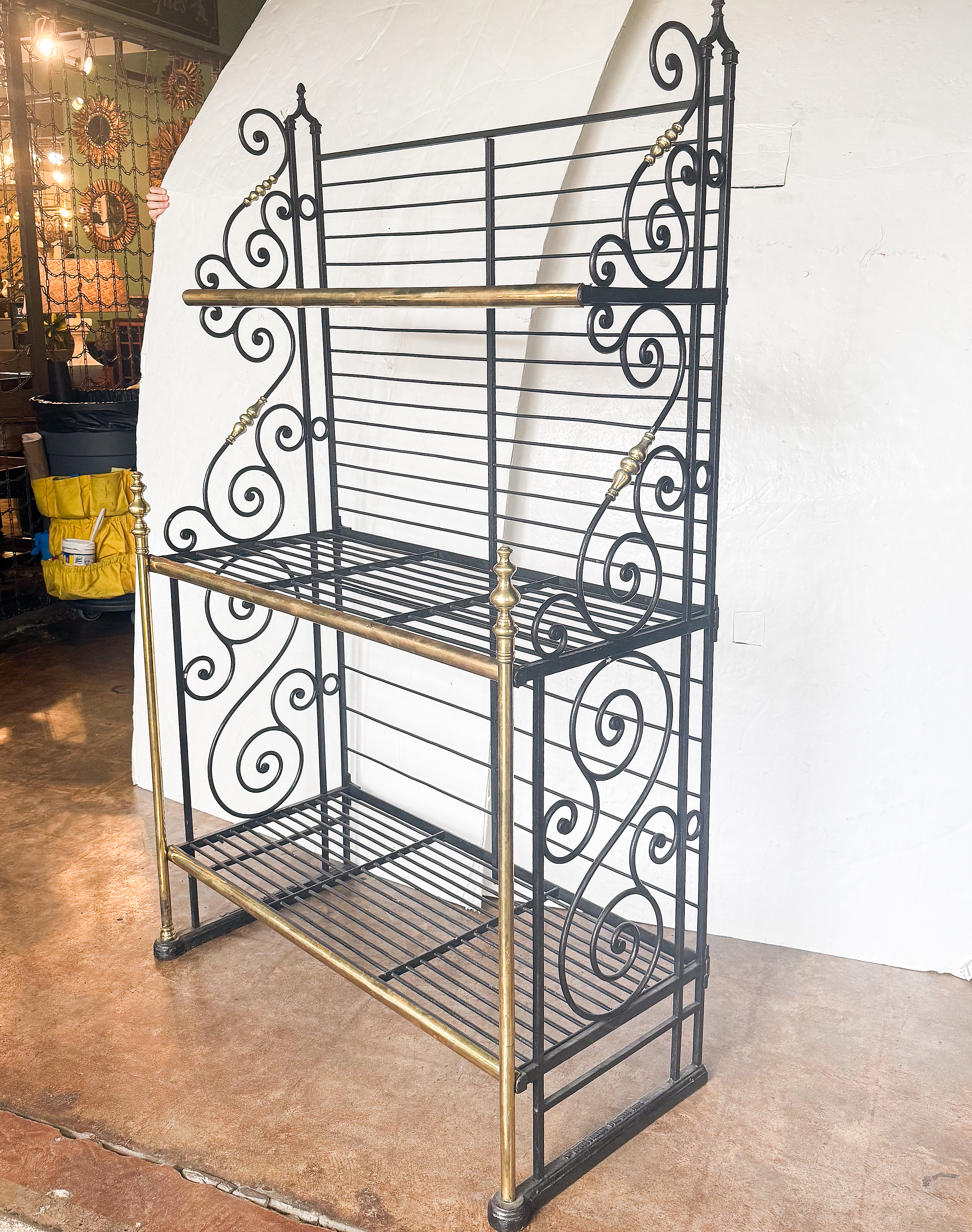 ff543_boulangerie_rack_004_1080588539