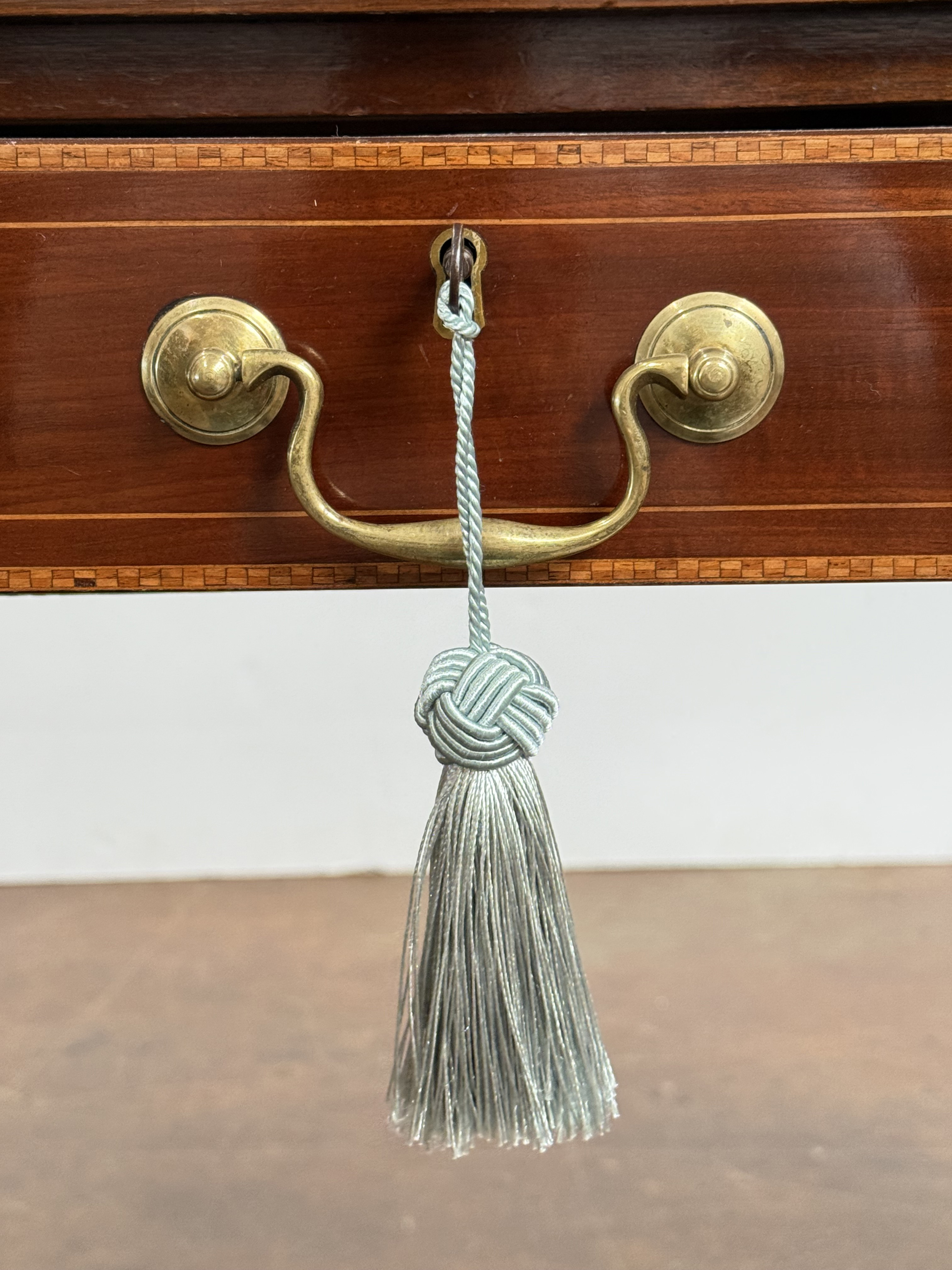 ff608_edwardian_mahogany_table_19